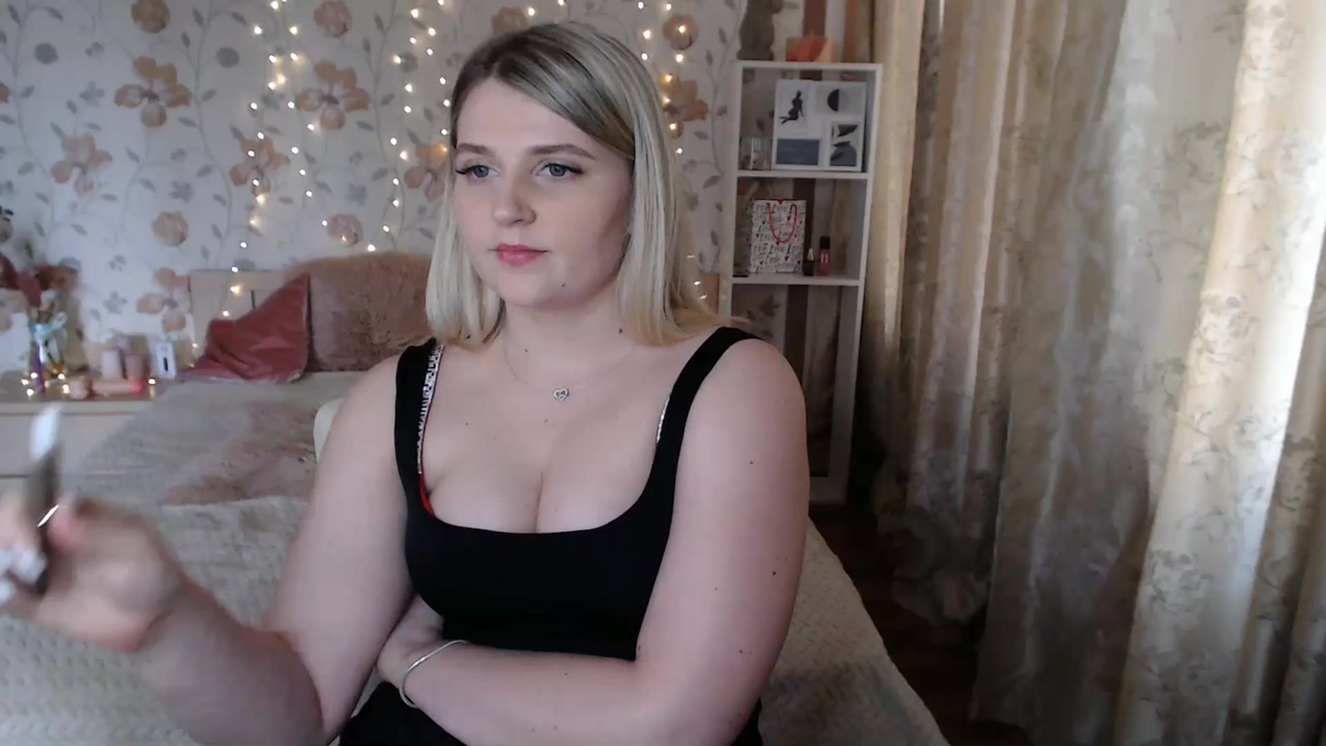 Gallery image thumbnail from Nice_Ass007's myfreecams stream on, 07/15/2023, 15:27 image 12 of 20