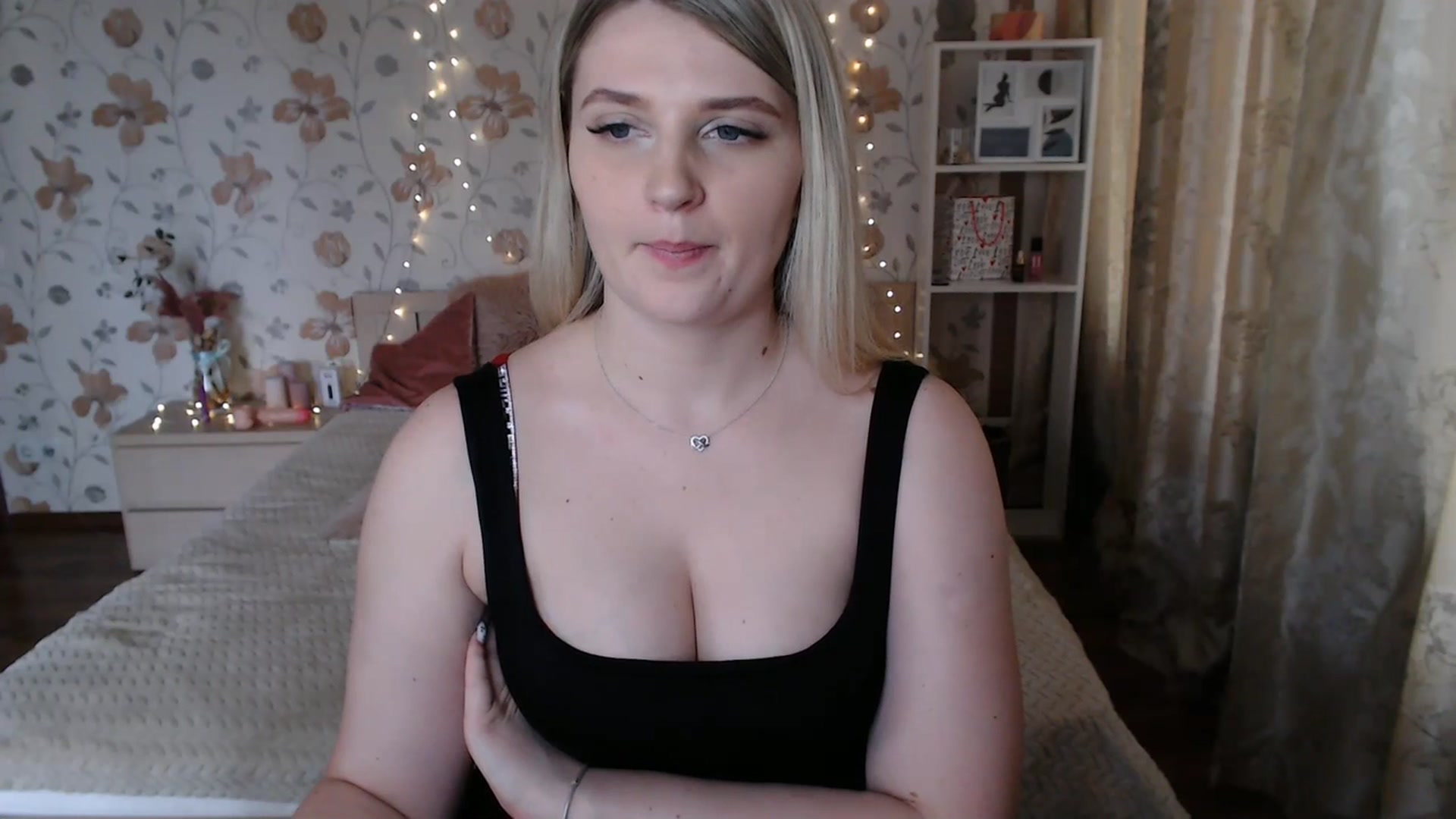 Gallery image thumbnail from Nice_Ass007's myfreecams stream on, 07/15/2023, 15:27 image 2 of 20