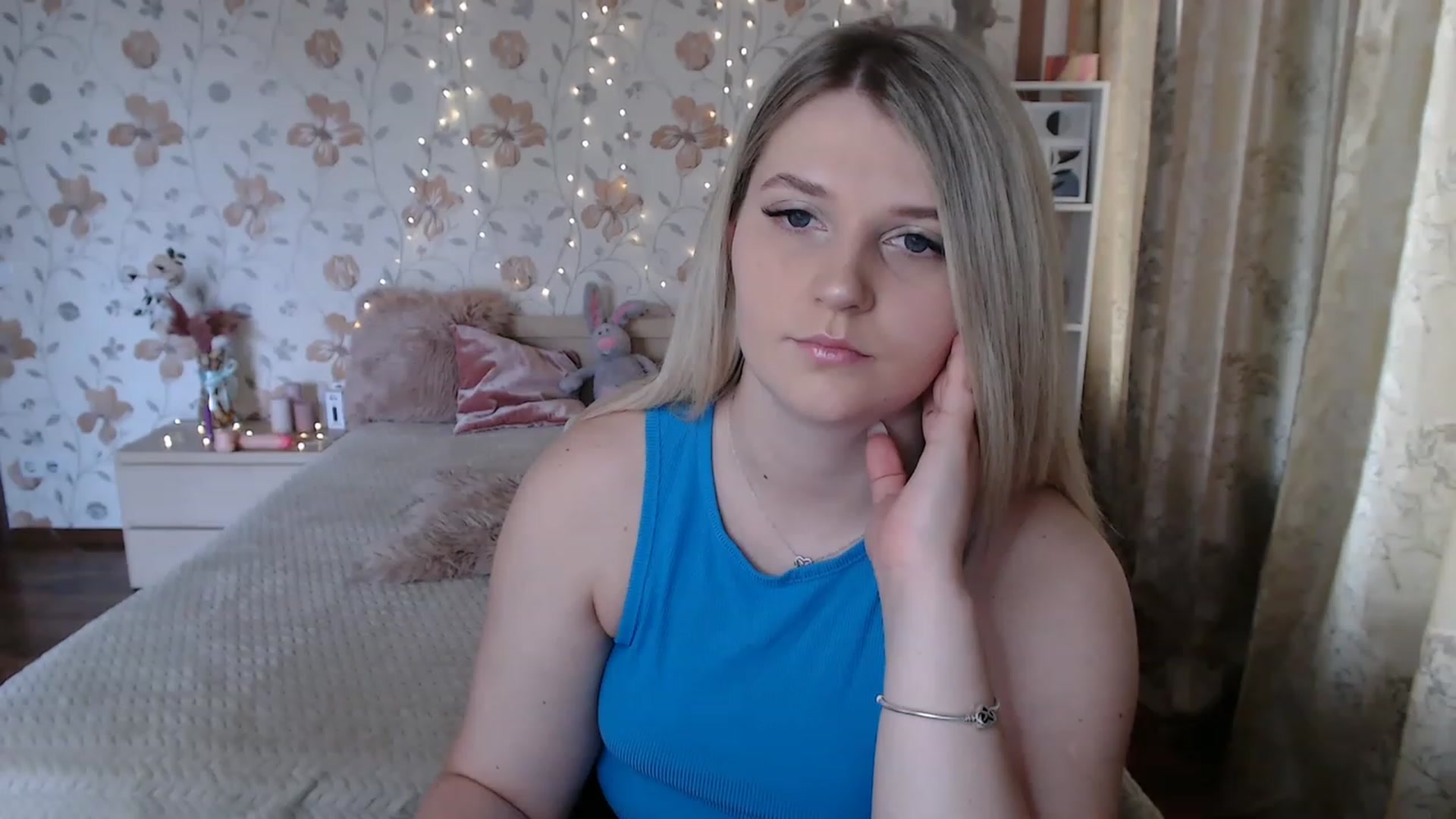 Gallery image thumbnail from Nice_Ass007's myfreecams stream on, 07/16/2023, 10:49 image 14 of 20