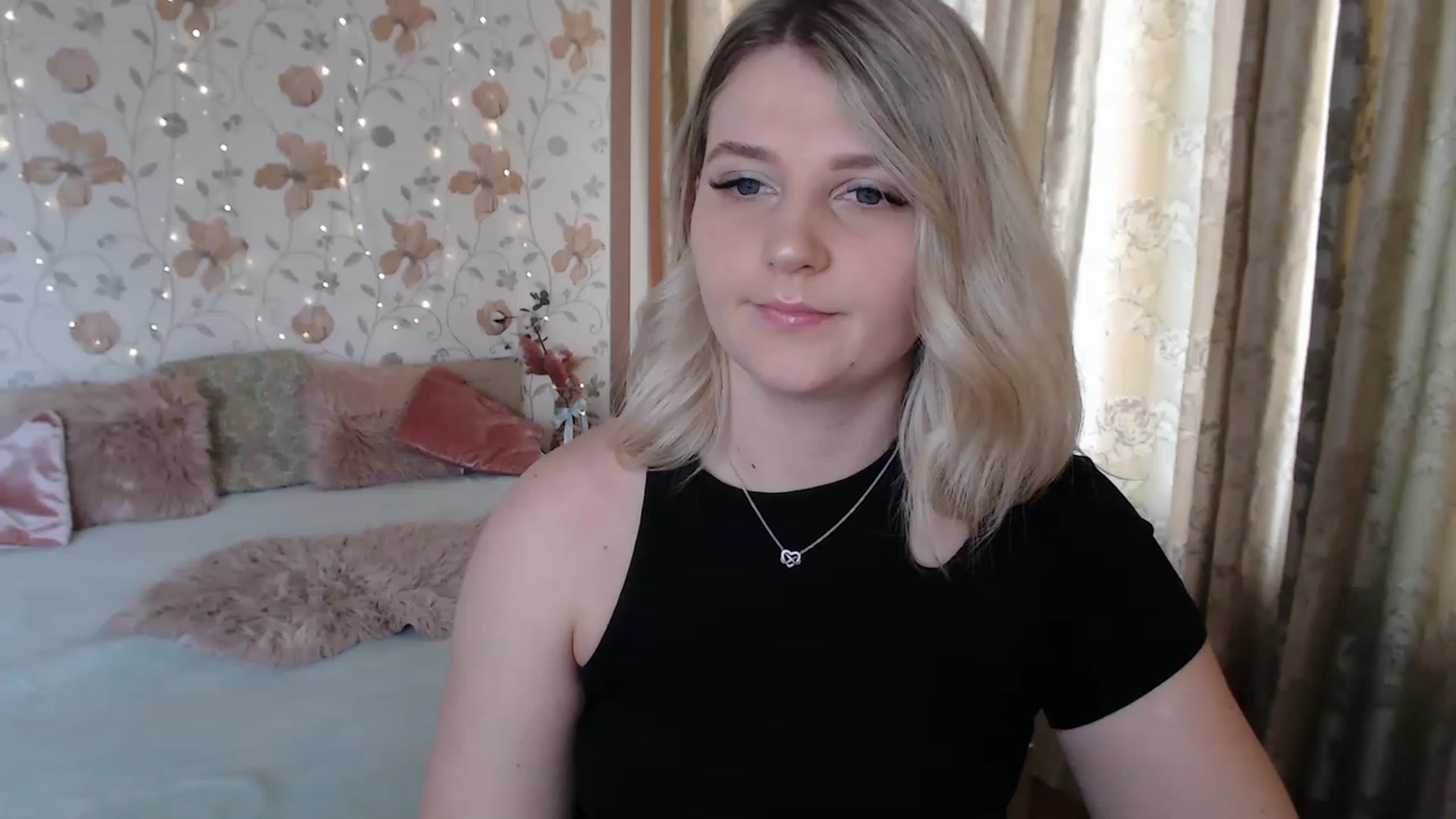 Gallery image thumbnail from Nice_Ass007's myfreecams stream on, 07/18/2023, 10:20 image 17 of 20