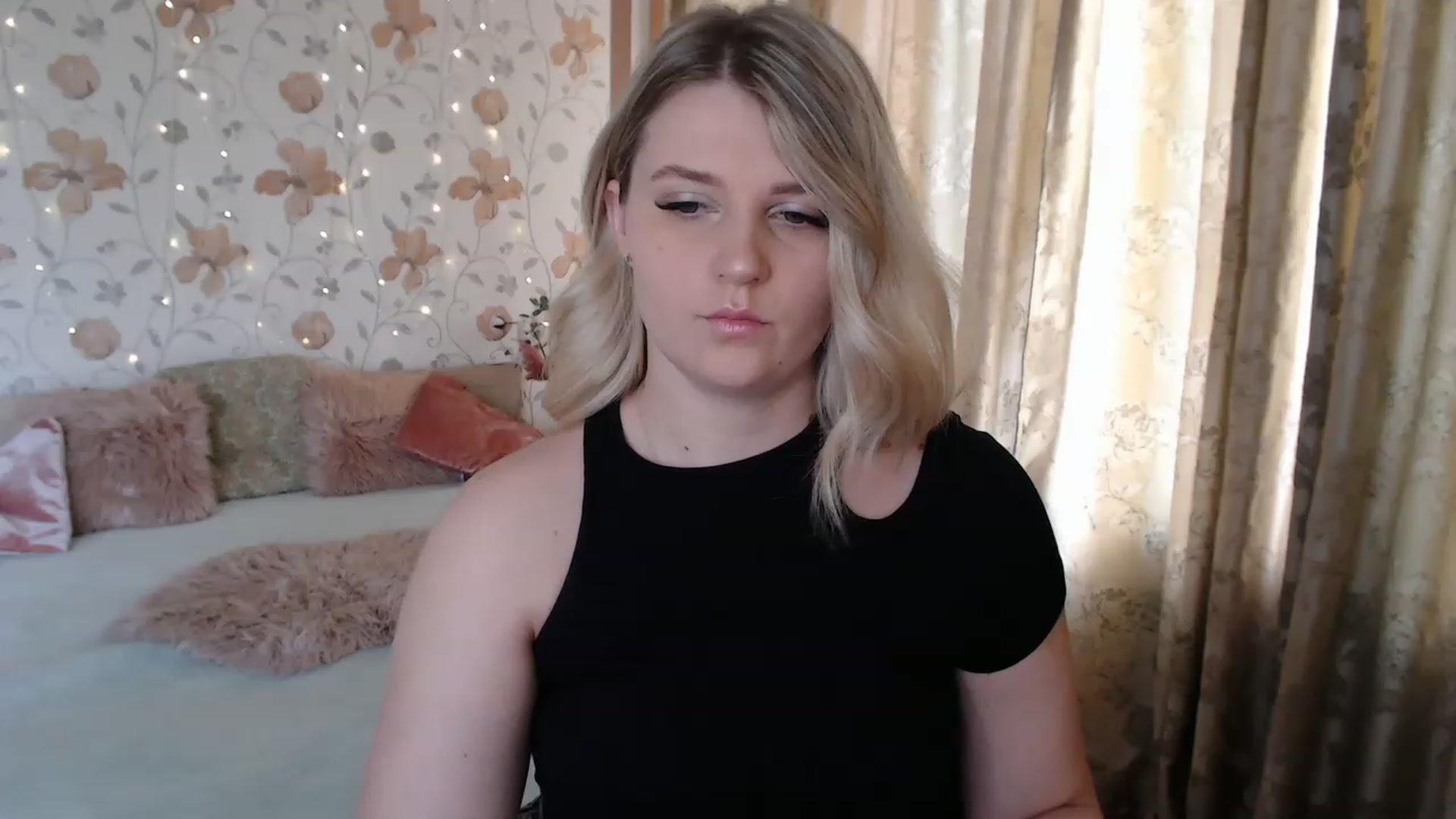 Gallery image thumbnail from Nice_Ass007's myfreecams stream on, 07/18/2023, 10:20 image 4 of 20
