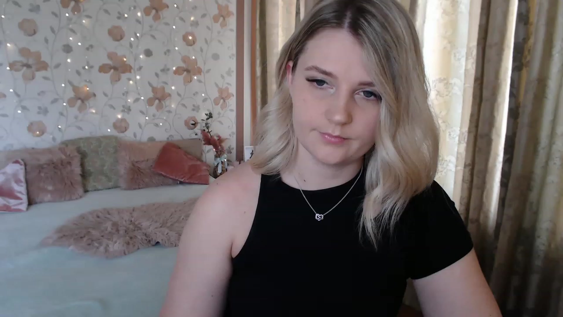 Gallery image thumbnail from Nice_Ass007's myfreecams stream on, 07/18/2023, 10:20 image 16 of 20