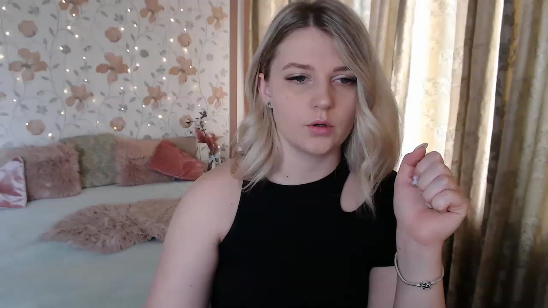 Gallery image thumbnail from Nice_Ass007's myfreecams stream on, 07/18/2023, 10:20 image 3 of 20