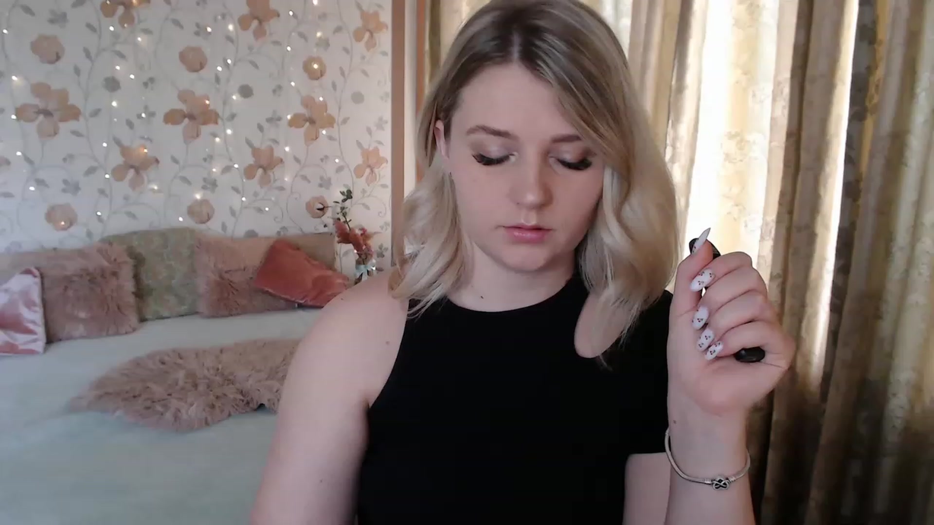 Gallery image thumbnail from Nice_Ass007's myfreecams stream on, 07/18/2023, 10:20 image 2 of 20