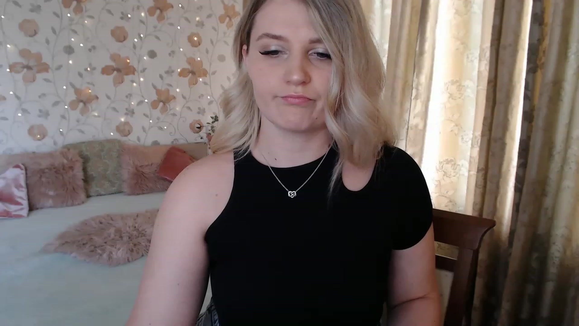 Gallery image thumbnail from Nice_Ass007's myfreecams stream on, 07/18/2023, 11:27 image 10 of 20