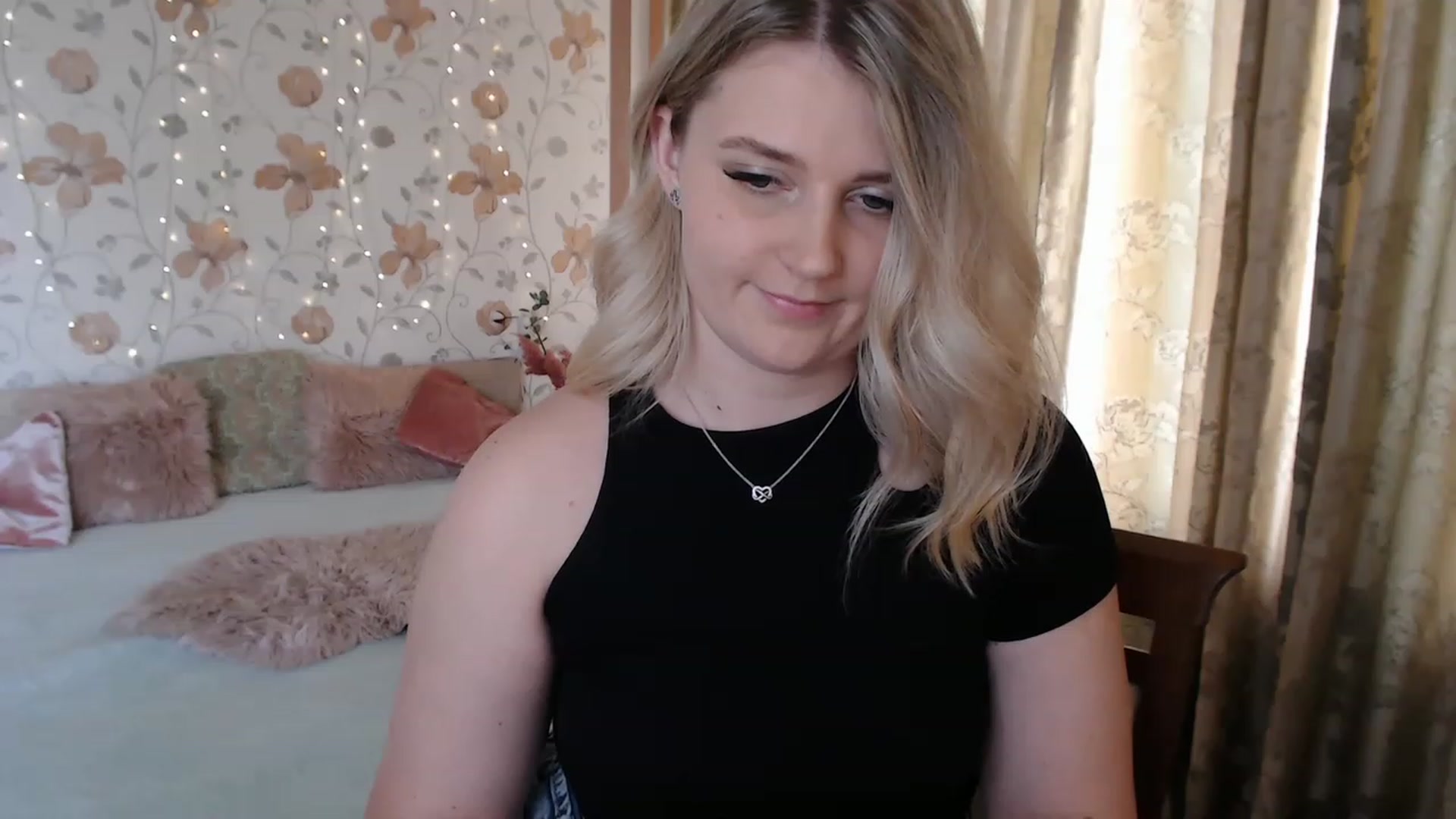 Gallery image thumbnail from Nice_Ass007's myfreecams stream on, 07/18/2023, 11:27 image 15 of 20