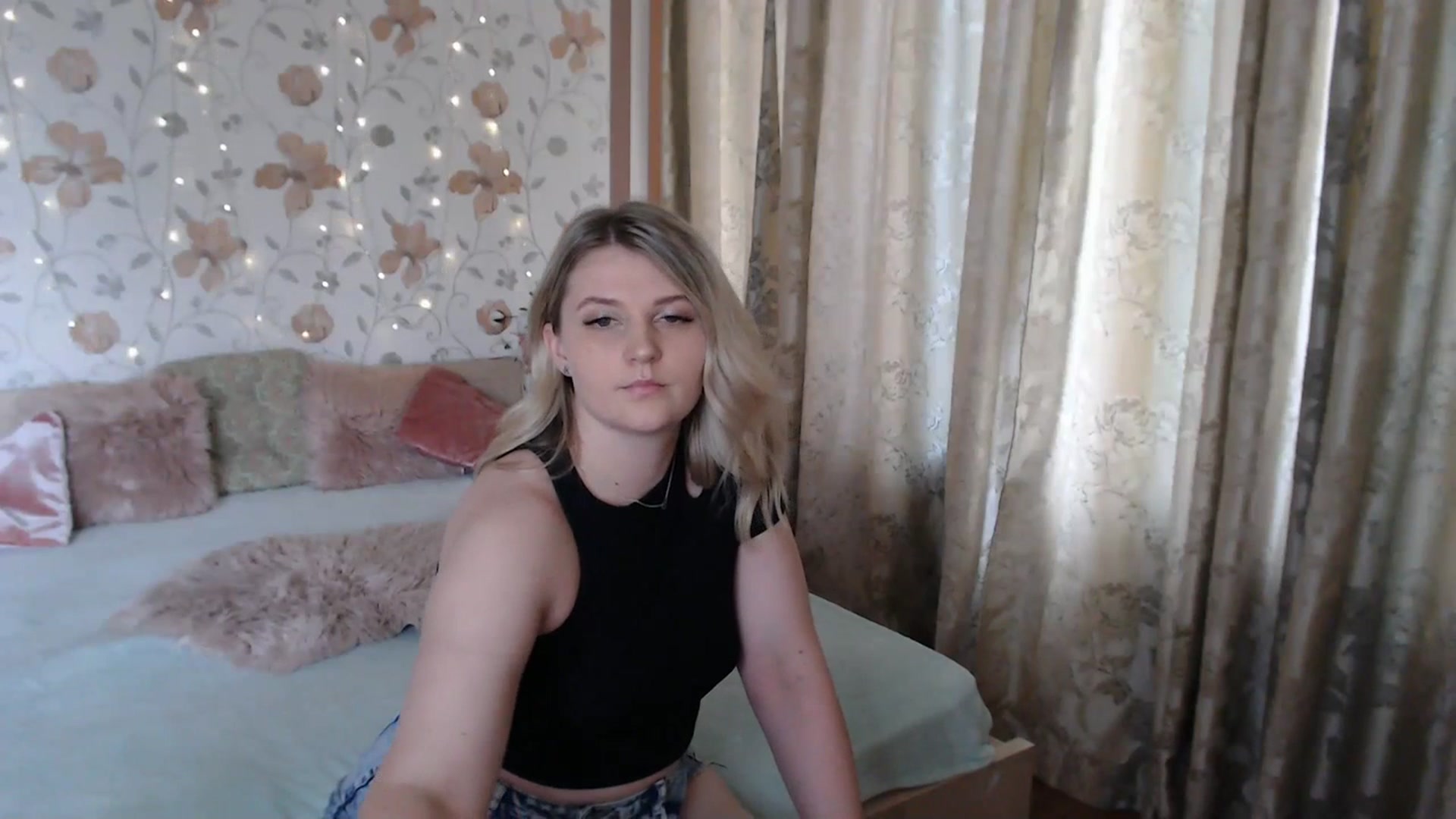 Gallery image thumbnail from Nice_Ass007's myfreecams stream on, 07/18/2023, 12:17 image 17 of 20