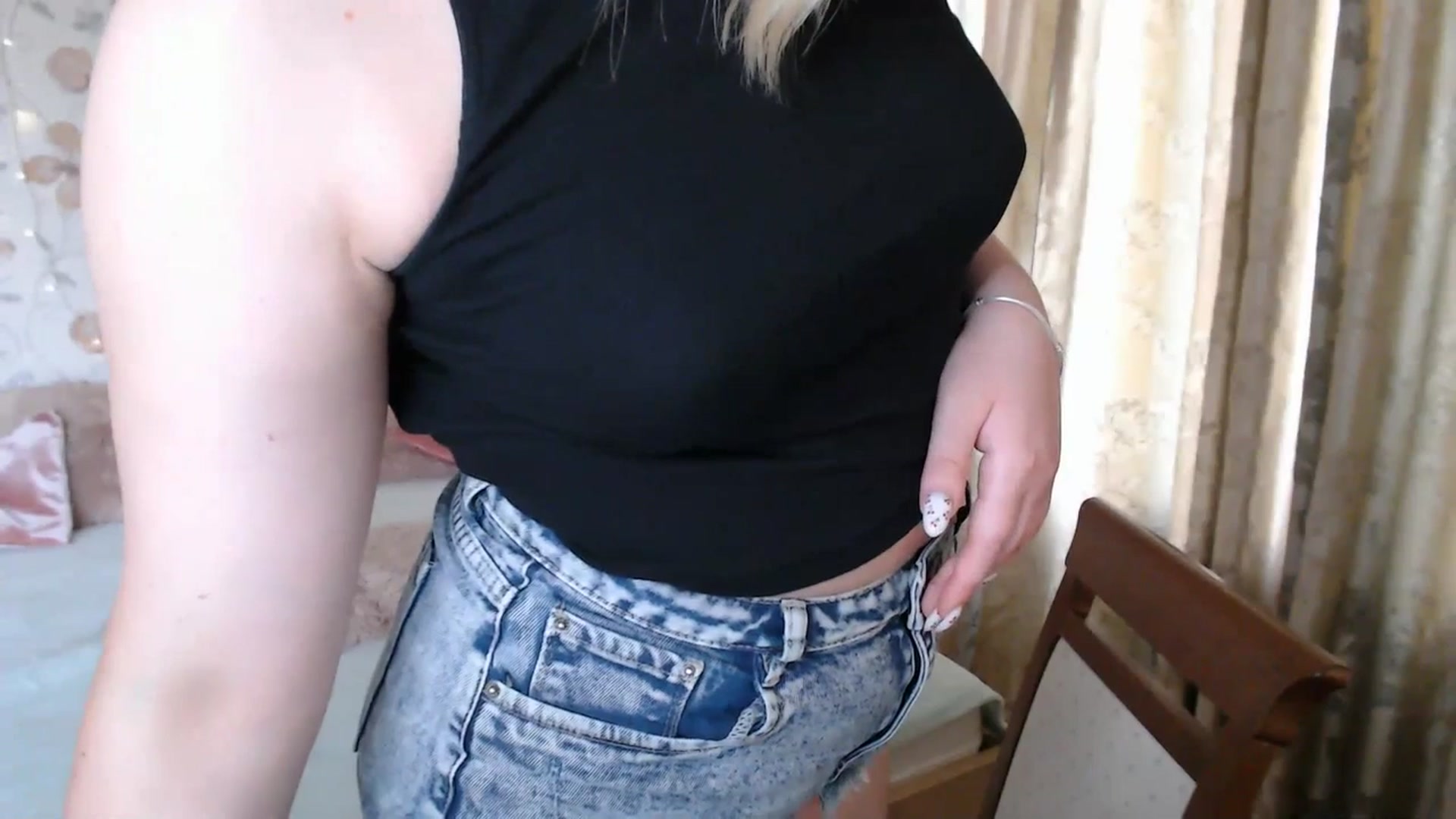 Gallery image thumbnail from Nice_Ass007's myfreecams stream on, 07/18/2023, 12:17 image 8 of 20