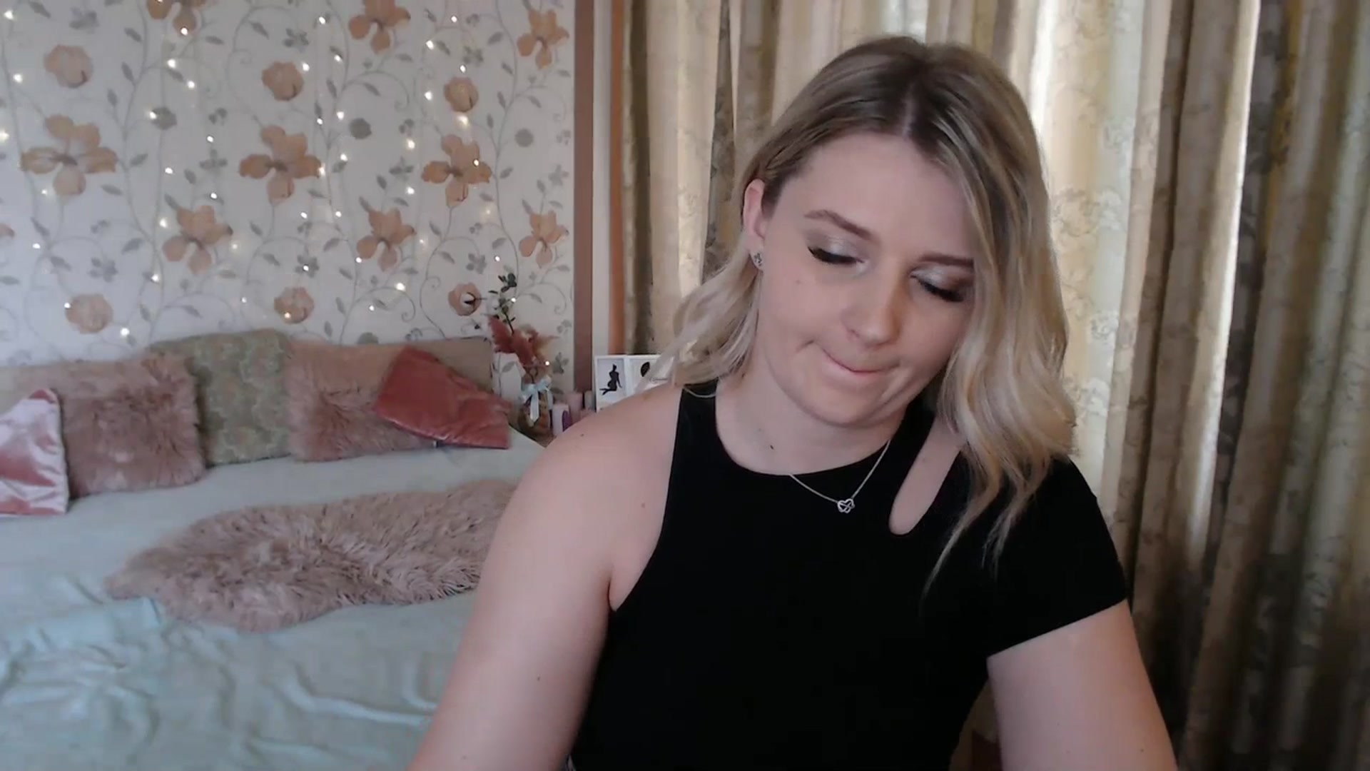 Gallery image thumbnail from Nice_Ass007's myfreecams stream on, 07/18/2023, 12:17 image 19 of 20