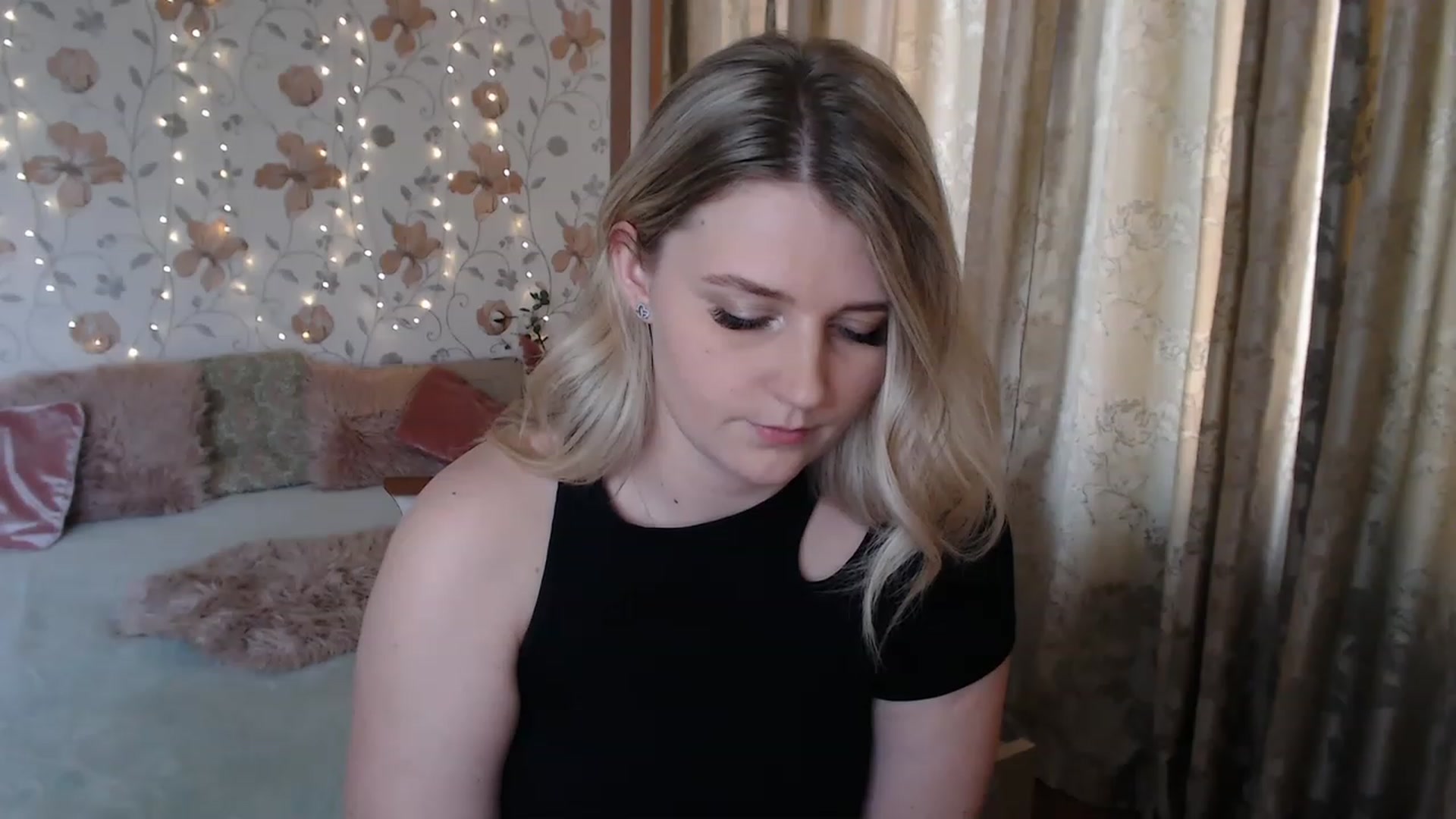 Gallery image thumbnail from Nice_Ass007's myfreecams stream on, 07/18/2023, 15:45 image 2 of 20