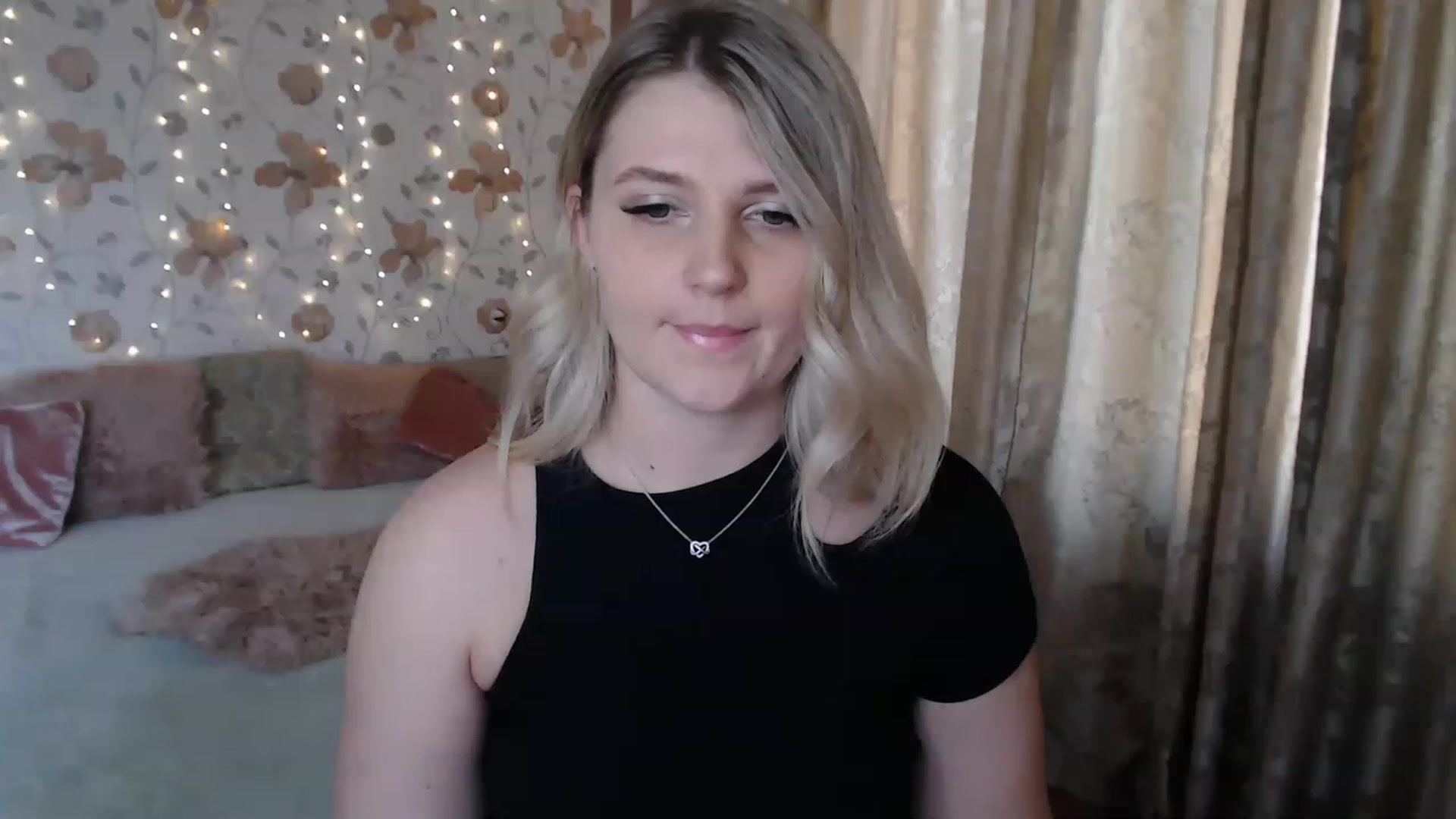 Gallery image thumbnail from Nice_Ass007's myfreecams stream on, 07/18/2023, 16:16 image 1 of 20