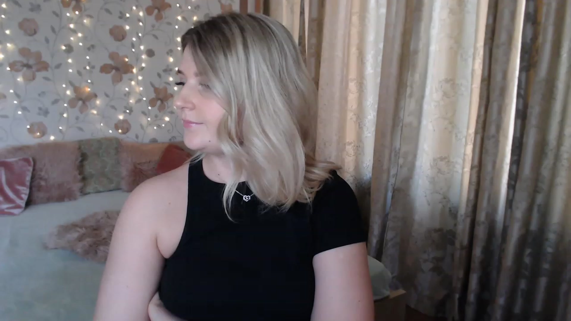 Gallery image thumbnail from Nice_Ass007's myfreecams stream on, 07/18/2023, 16:16 image 11 of 20