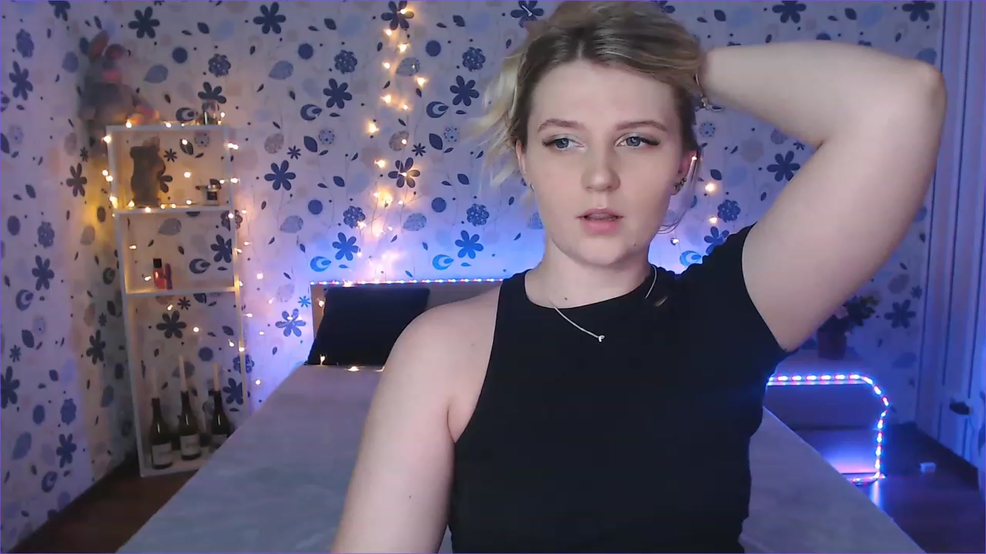 Gallery image thumbnail from Nice_Ass007's myfreecams stream on, 07/18/2023, 19:00 image 13 of 20