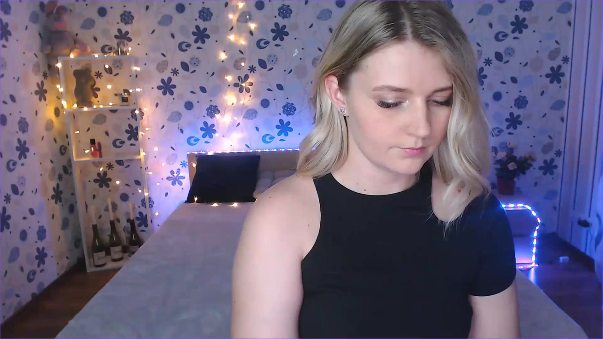 Gallery image thumbnail from Nice_Ass007's myfreecams stream on, 07/18/2023, 19:26 image 3 of 20