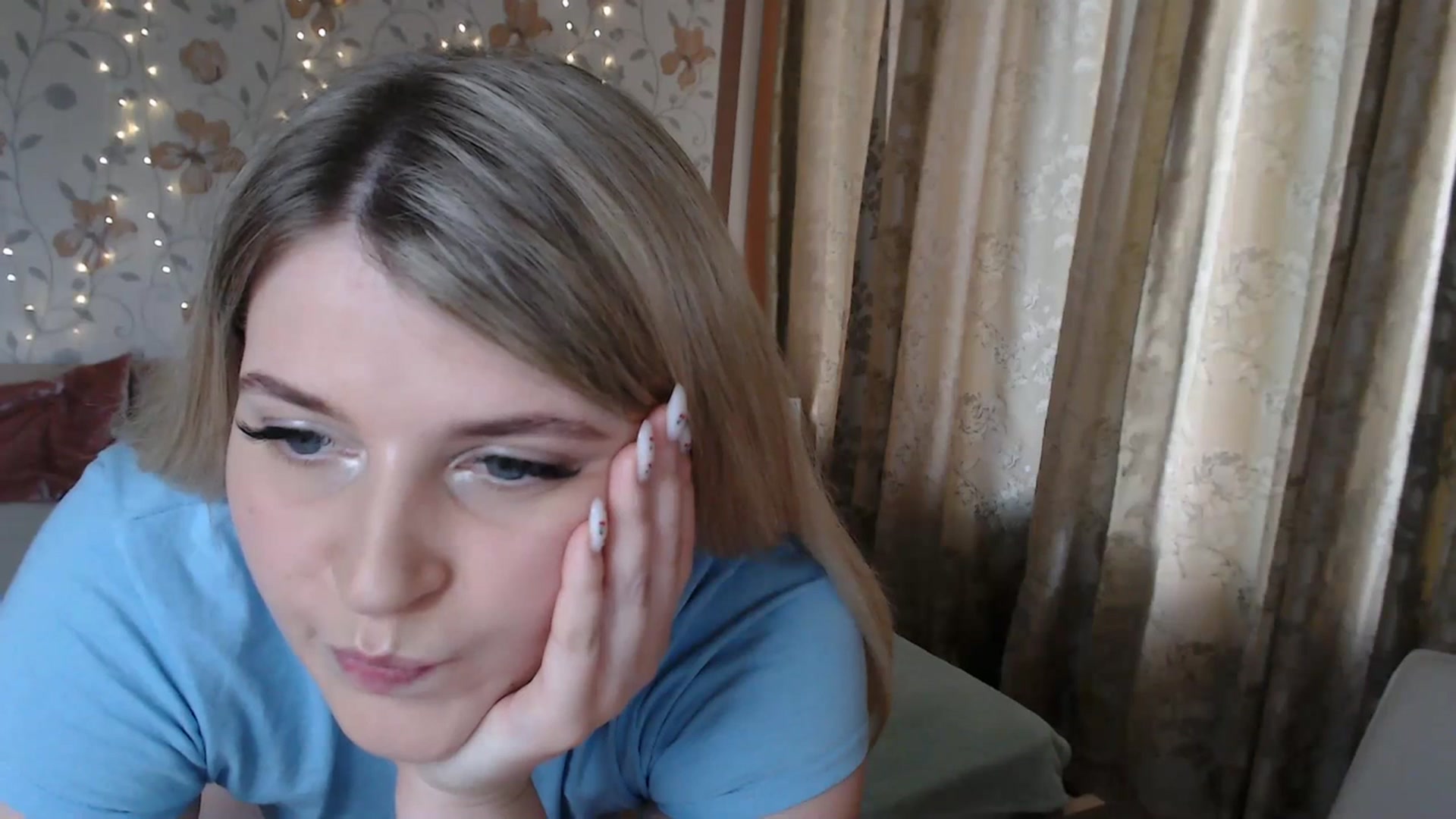 Gallery image thumbnail from Nice_Ass007's myfreecams stream on, 07/19/2023, 12:58 image 14 of 20