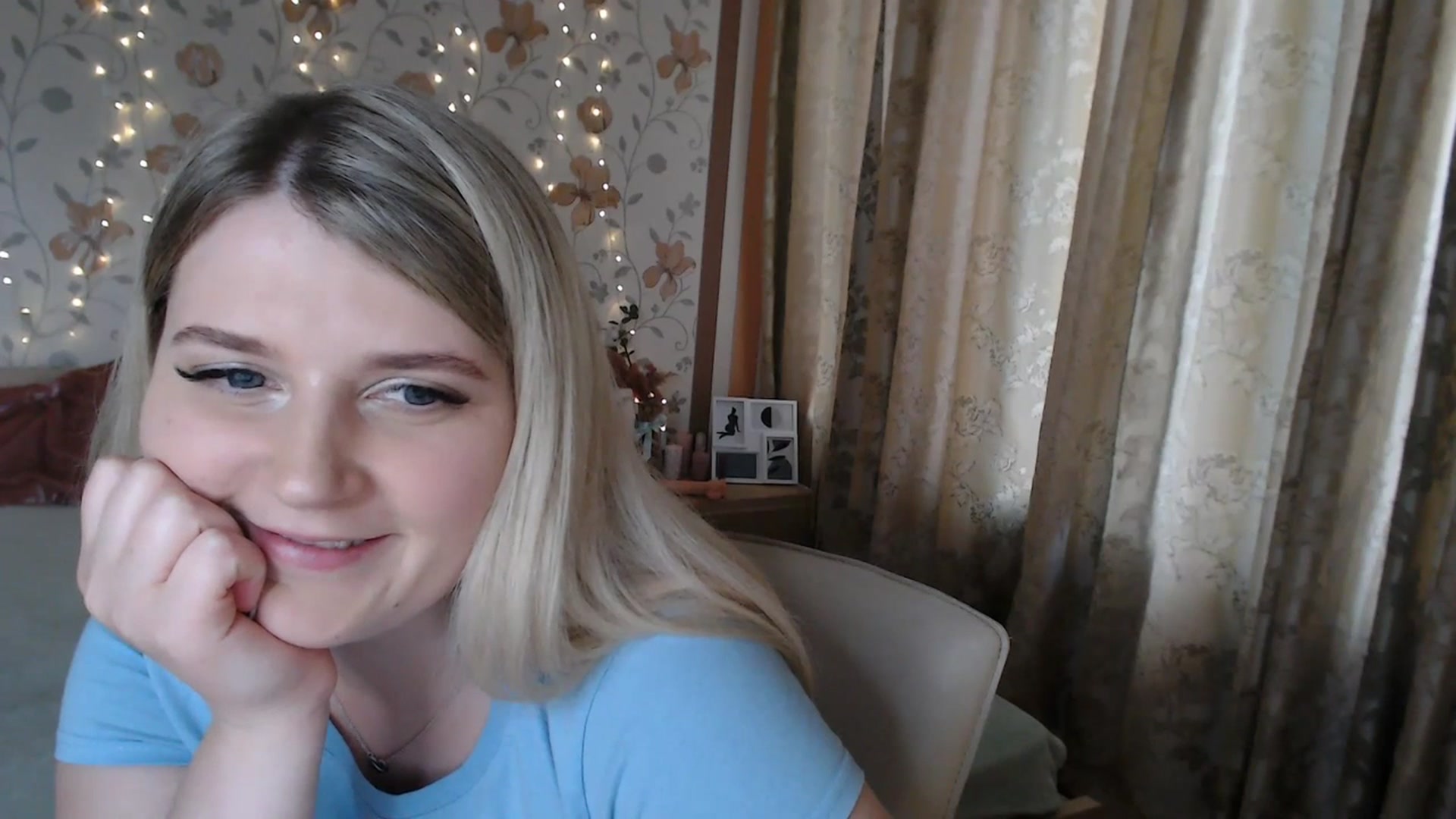 Gallery image thumbnail from Nice_Ass007's myfreecams stream on, 07/19/2023, 13:19 image 12 of 20