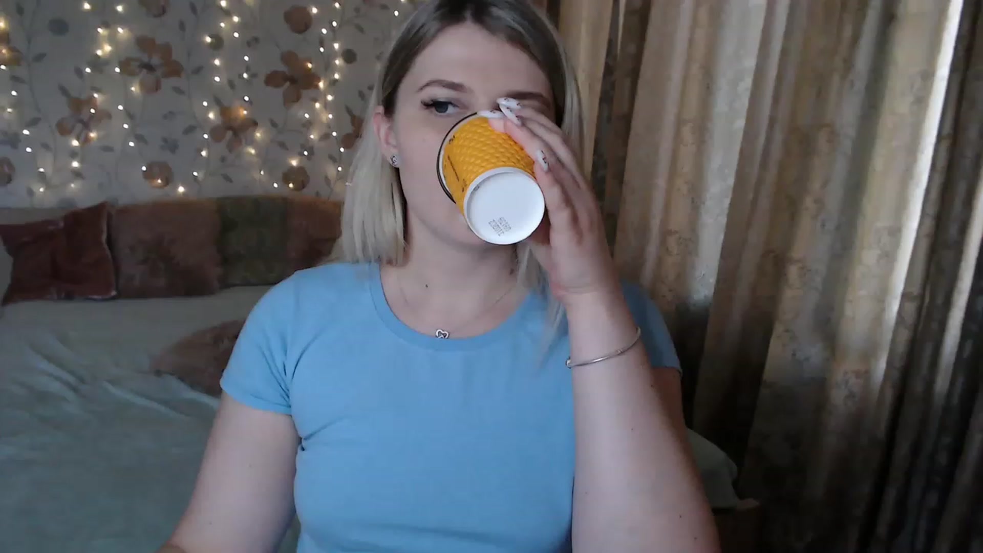 Gallery image thumbnail from Nice_Ass007's myfreecams stream on, 07/19/2023, 16:39 image 13 of 20