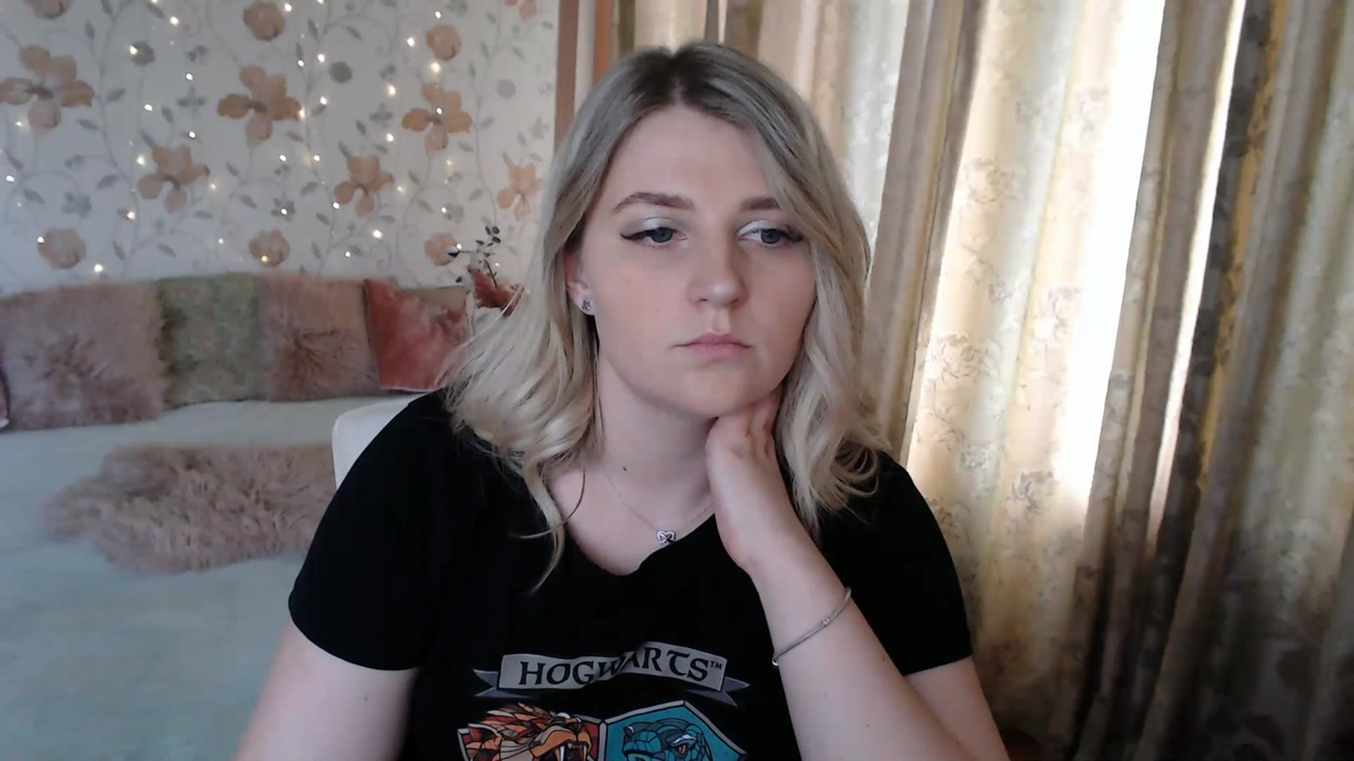 Gallery image thumbnail from Nice_Ass007's myfreecams stream on, 07/20/2023, 10:08 image 10 of 20