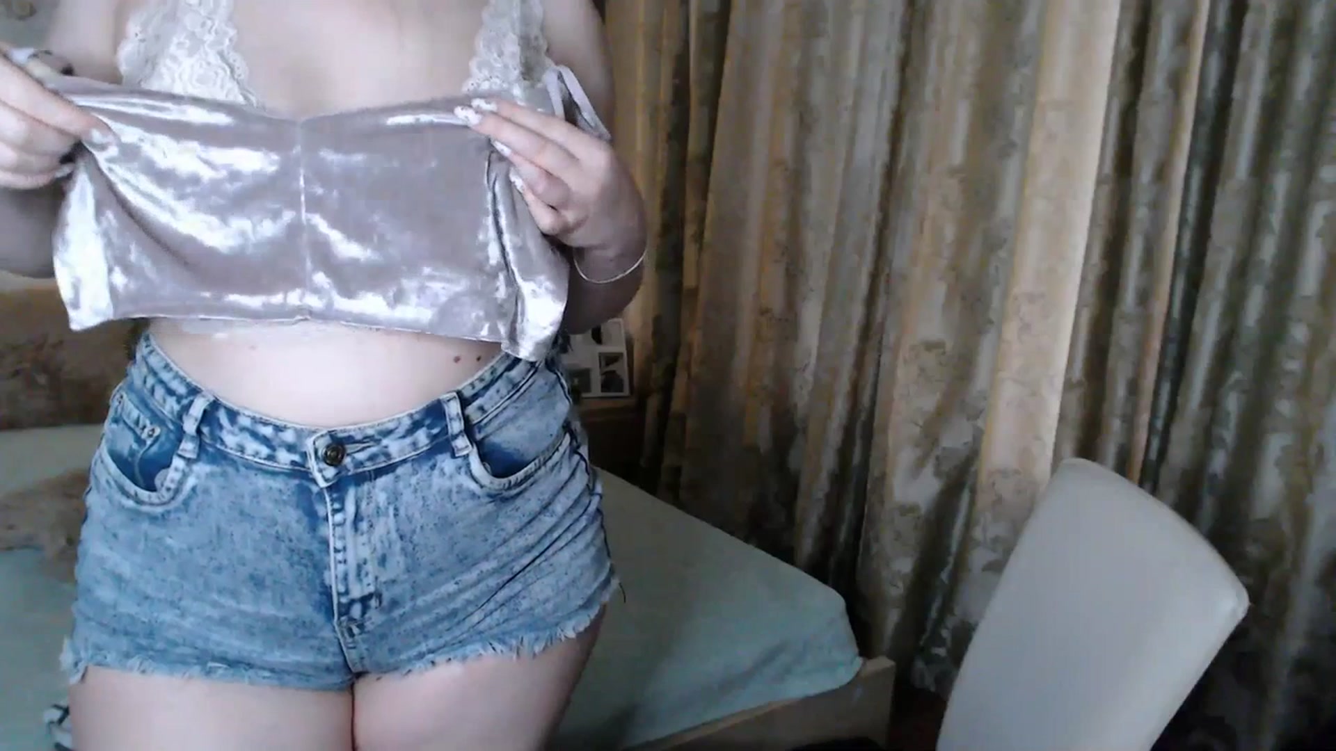 Gallery image thumbnail from Nice_Ass007's myfreecams stream on, 07/20/2023, 18:05 image 10 of 20