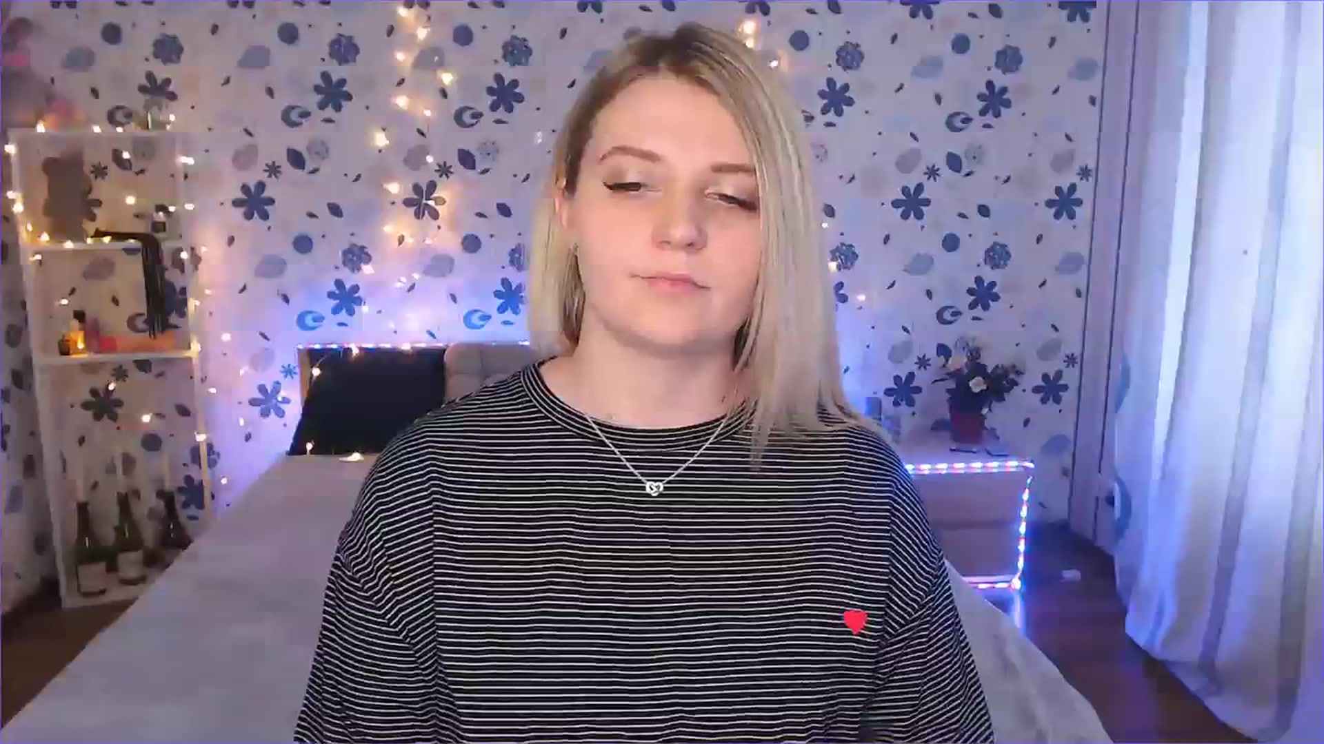 Gallery image thumbnail from Nice_Ass007's myfreecams stream on, 07/22/2023, 11:39 image 18 of 20