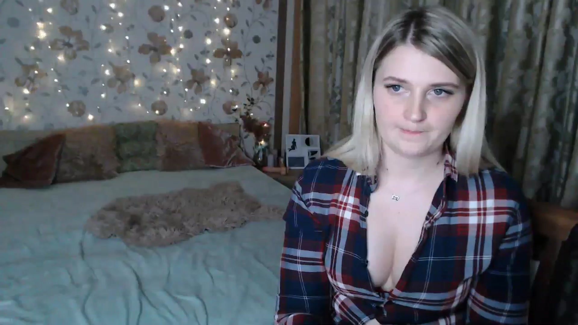 Gallery image thumbnail from Nice_Ass007's myfreecams stream on, 07/22/2023, 19:05 image 16 of 20
