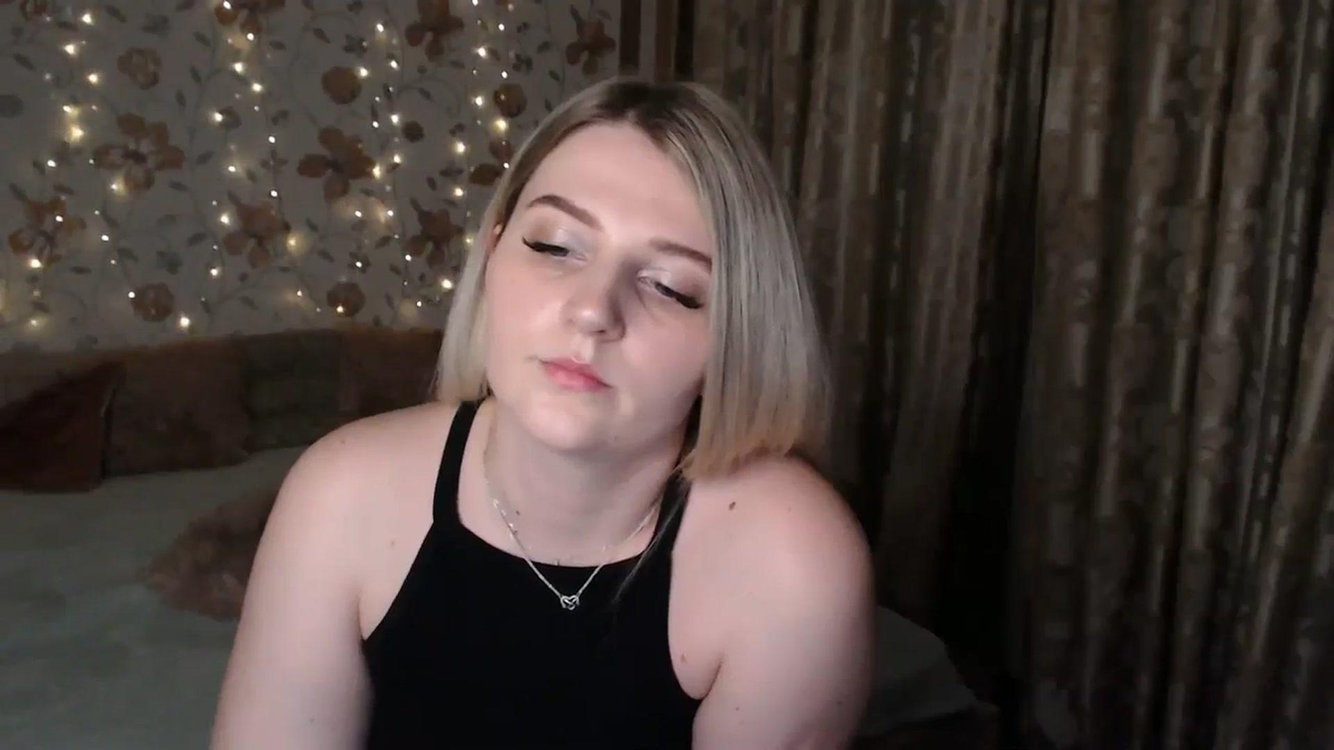 Gallery image thumbnail from Nice_Ass007's myfreecams stream on, 07/25/2023, 20:05 image 17 of 20