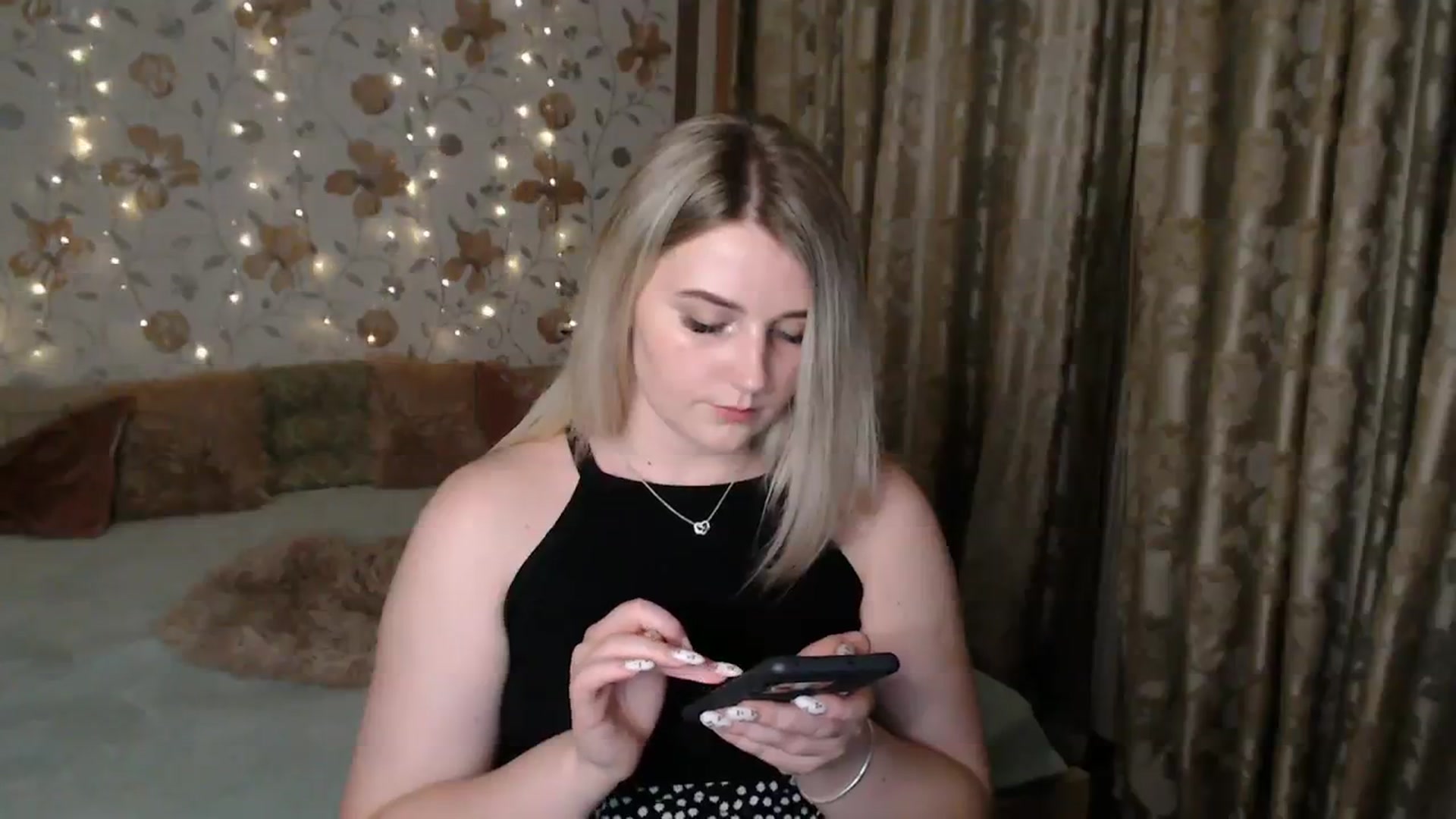 Gallery image thumbnail from Nice_Ass007's myfreecams stream on, 07/25/2023, 20:05 image 8 of 20