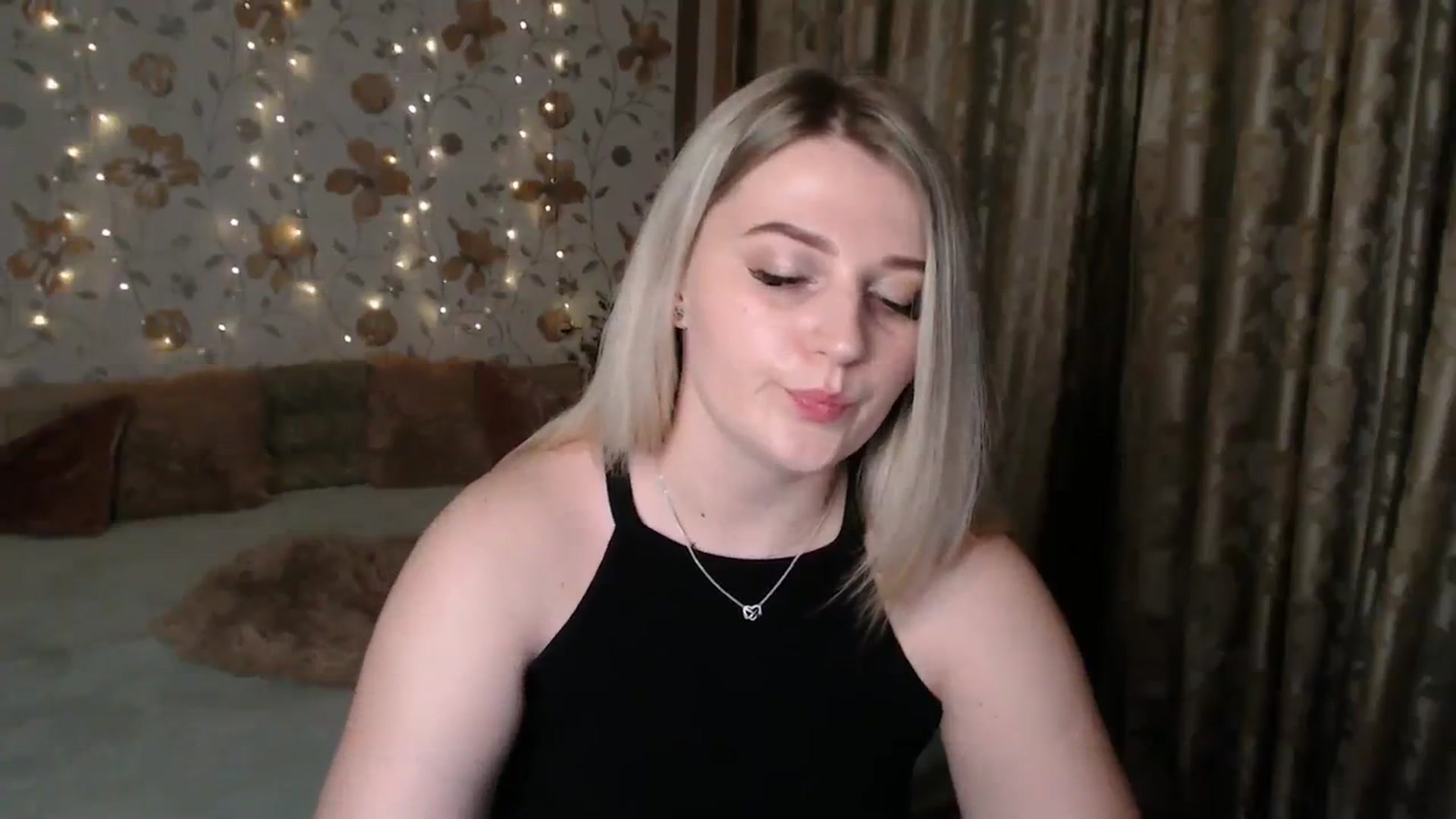 Gallery image thumbnail from Nice_Ass007's myfreecams stream on, 07/25/2023, 20:05 image 2 of 20