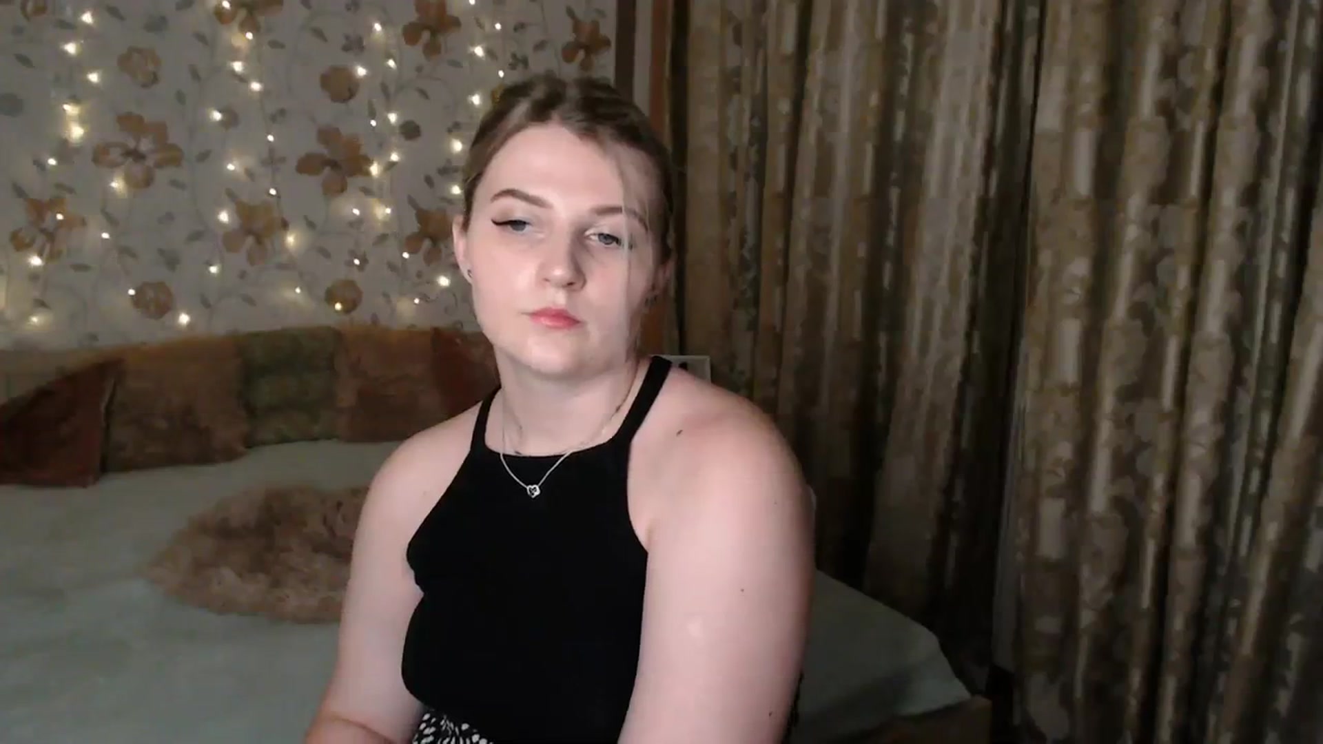 Gallery image thumbnail from Nice_Ass007's myfreecams stream on, 07/25/2023, 21:47 image 5 of 20