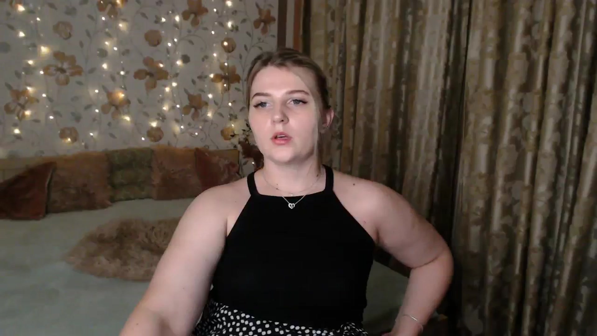 Gallery image thumbnail from Nice_Ass007's myfreecams stream on, 07/25/2023, 21:47 image 19 of 20