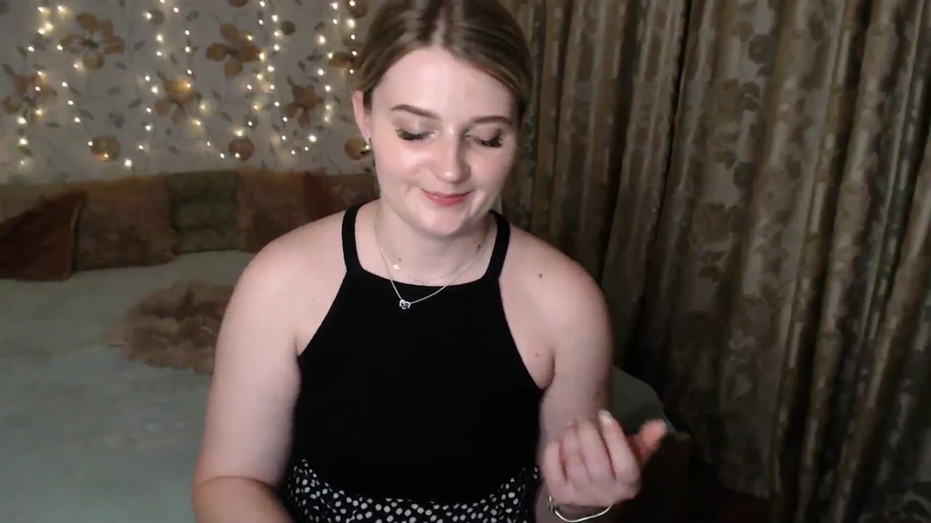Gallery image thumbnail from Nice_Ass007's myfreecams stream on, 07/25/2023, 23:16 image 18 of 20