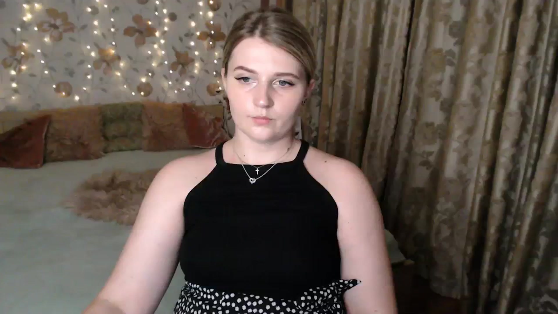 Gallery image thumbnail from Nice_Ass007's myfreecams stream on, 07/25/2023, 23:16 image 13 of 20
