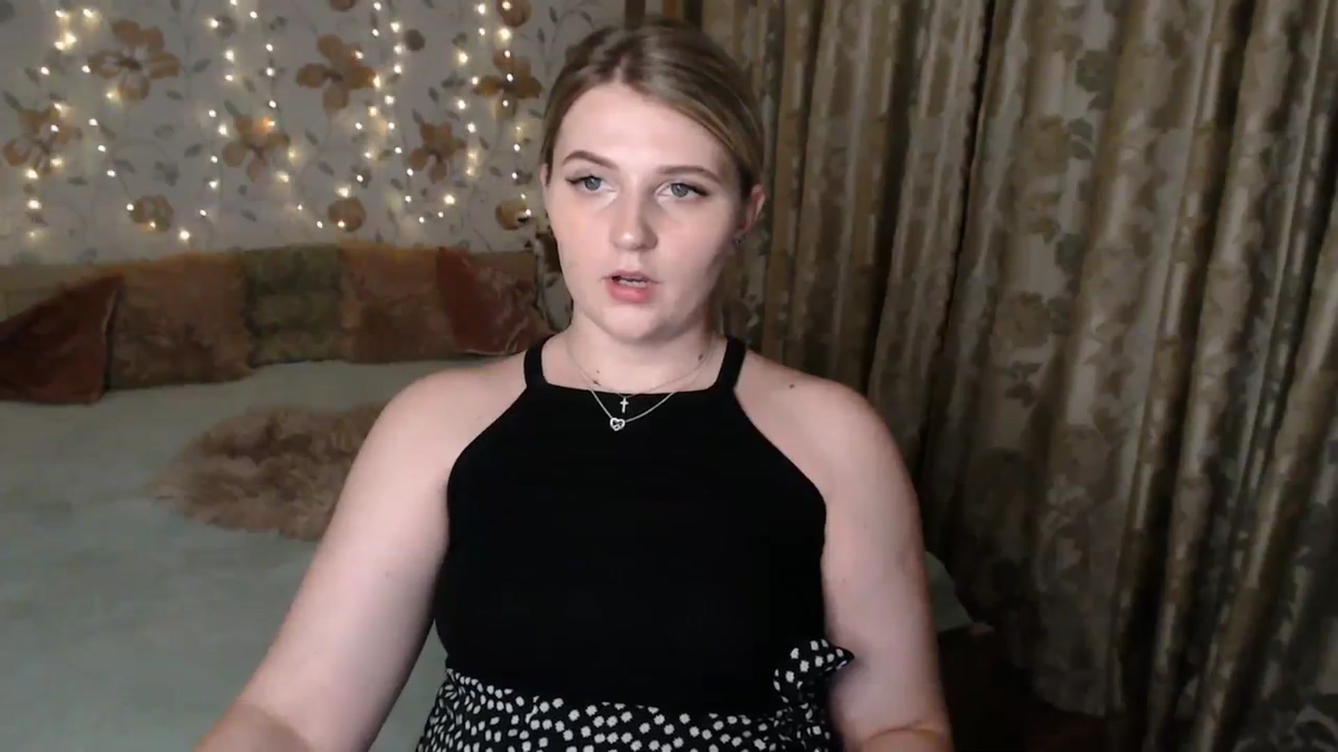 Gallery image thumbnail from Nice_Ass007's myfreecams stream on, 07/25/2023, 23:16 image 16 of 20