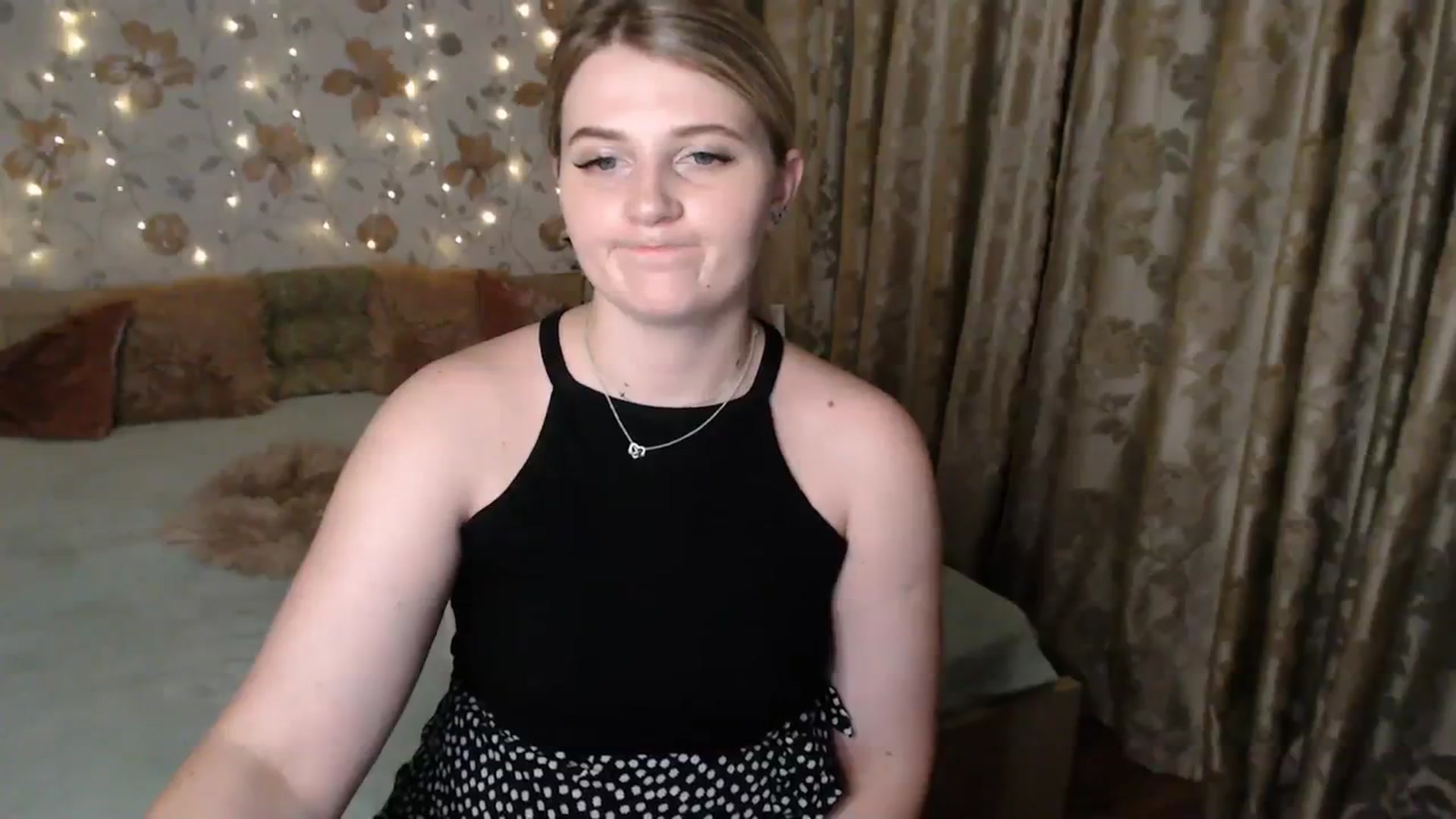 Gallery image thumbnail from Nice_Ass007's myfreecams stream on, 07/25/2023, 23:16 image 20 of 20