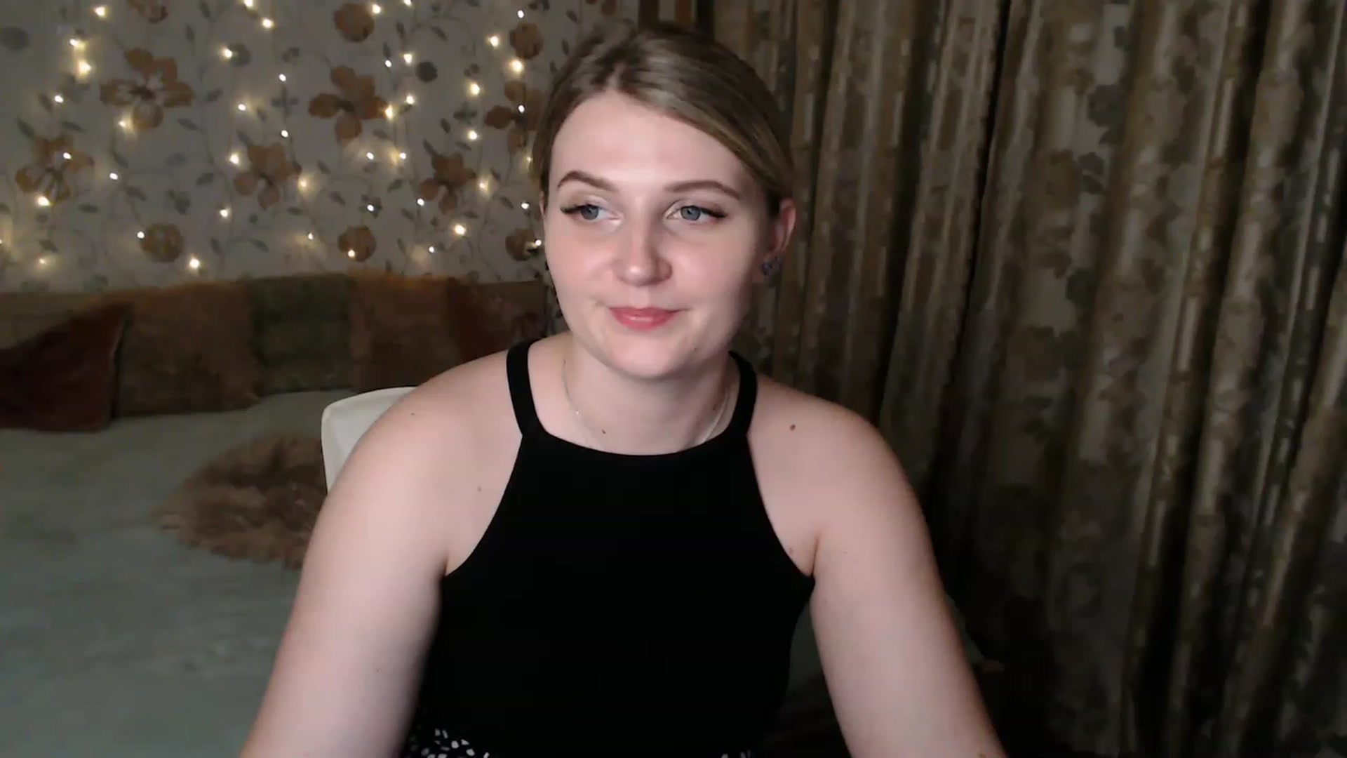 Gallery image thumbnail from Nice_Ass007's myfreecams stream on, 07/26/2023, 24:32 image 7 of 20