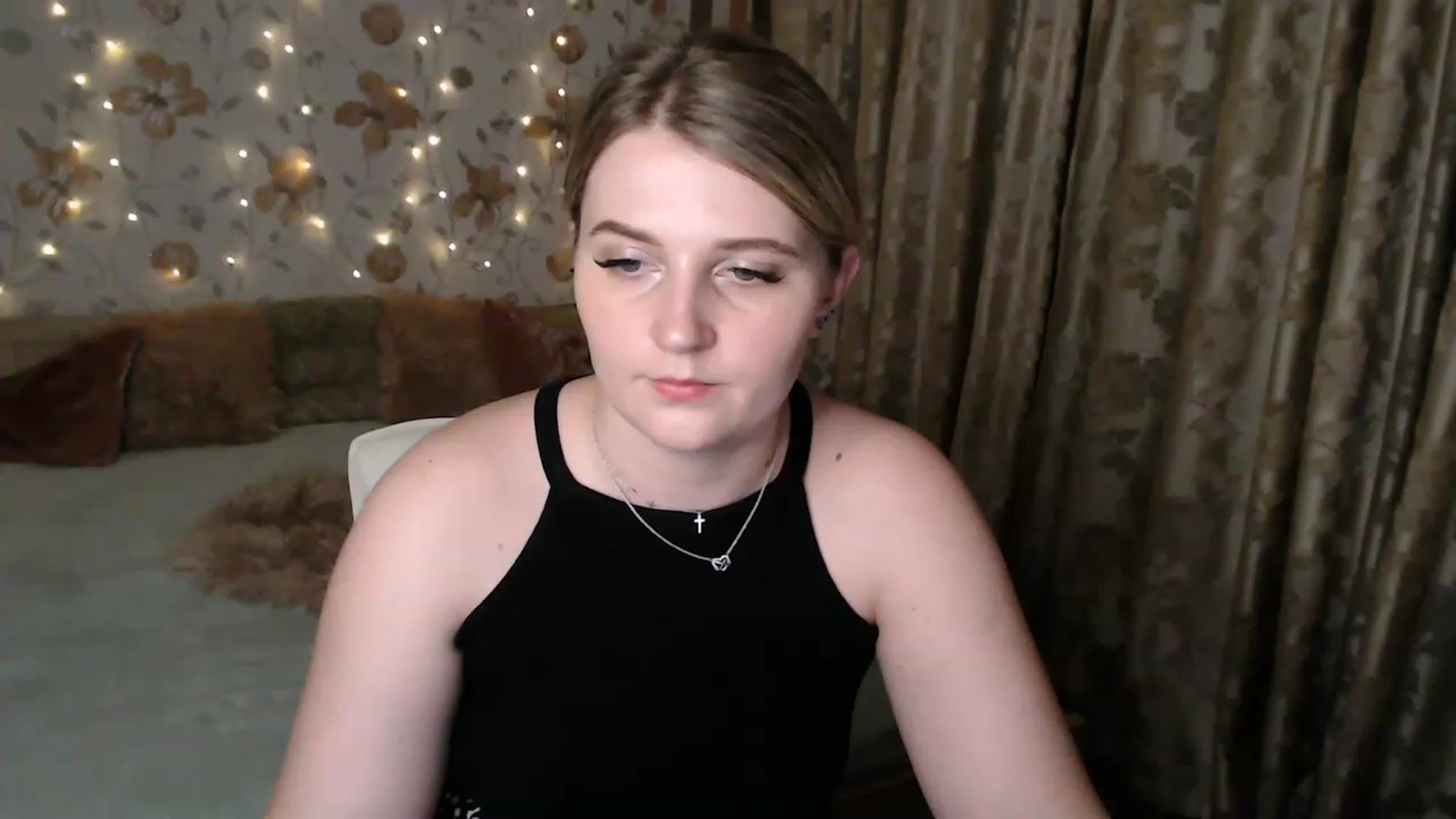 Gallery image thumbnail from Nice_Ass007's myfreecams stream on, 07/26/2023, 24:32 image 12 of 20
