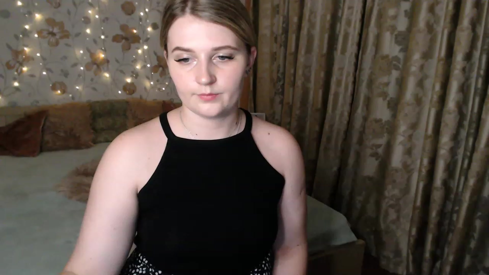 Gallery image thumbnail from Nice_Ass007's myfreecams stream on, 07/26/2023, 24:32 image 2 of 20