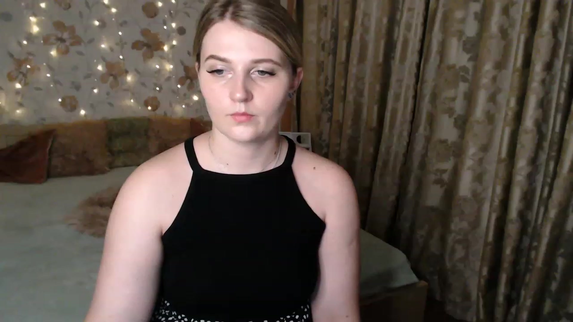 Gallery image thumbnail from Nice_Ass007's myfreecams stream on, 07/26/2023, 24:32 image 5 of 20