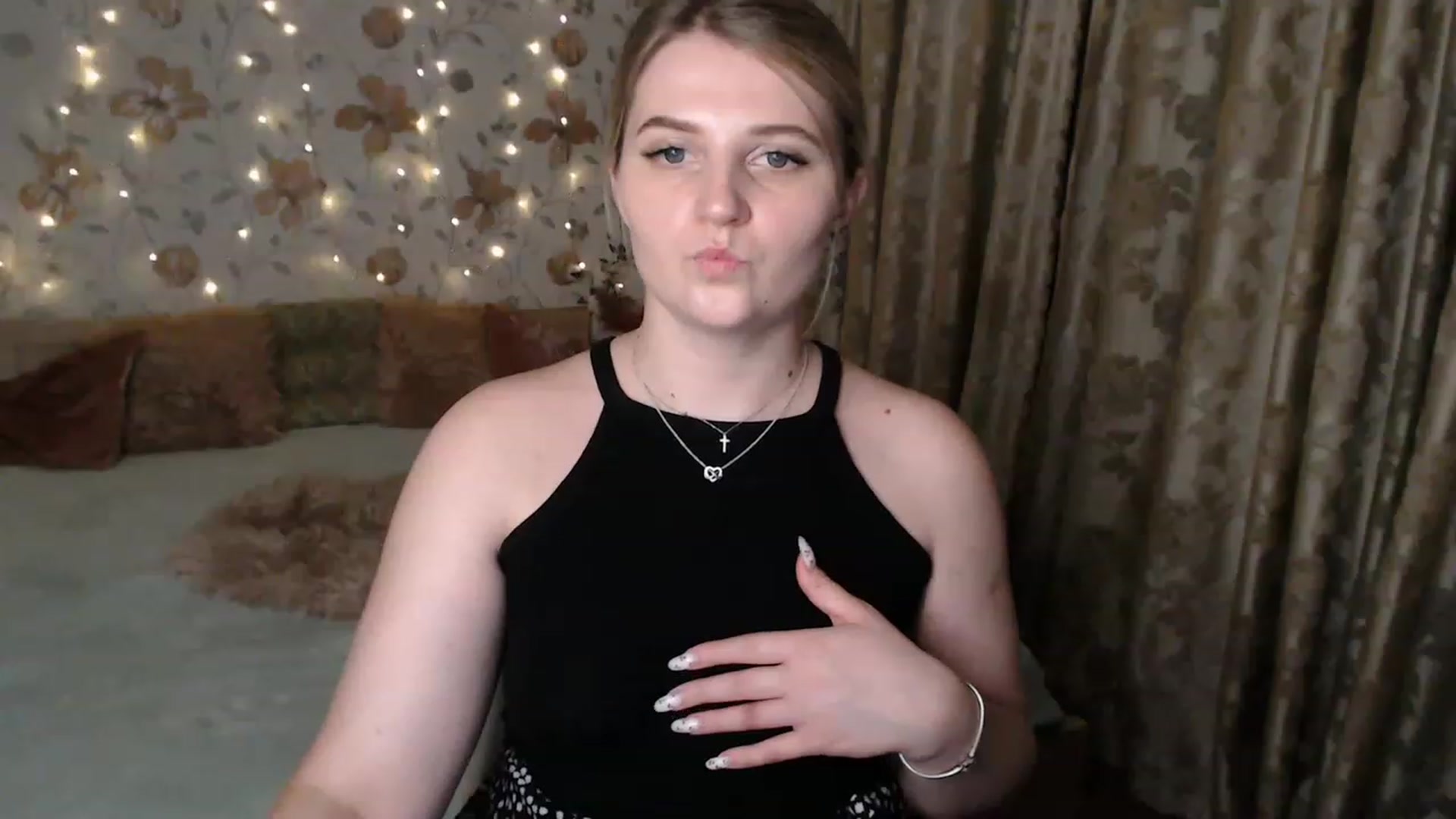 Gallery image thumbnail from Nice_Ass007's myfreecams stream on, 07/26/2023, 01:51 image 10 of 20