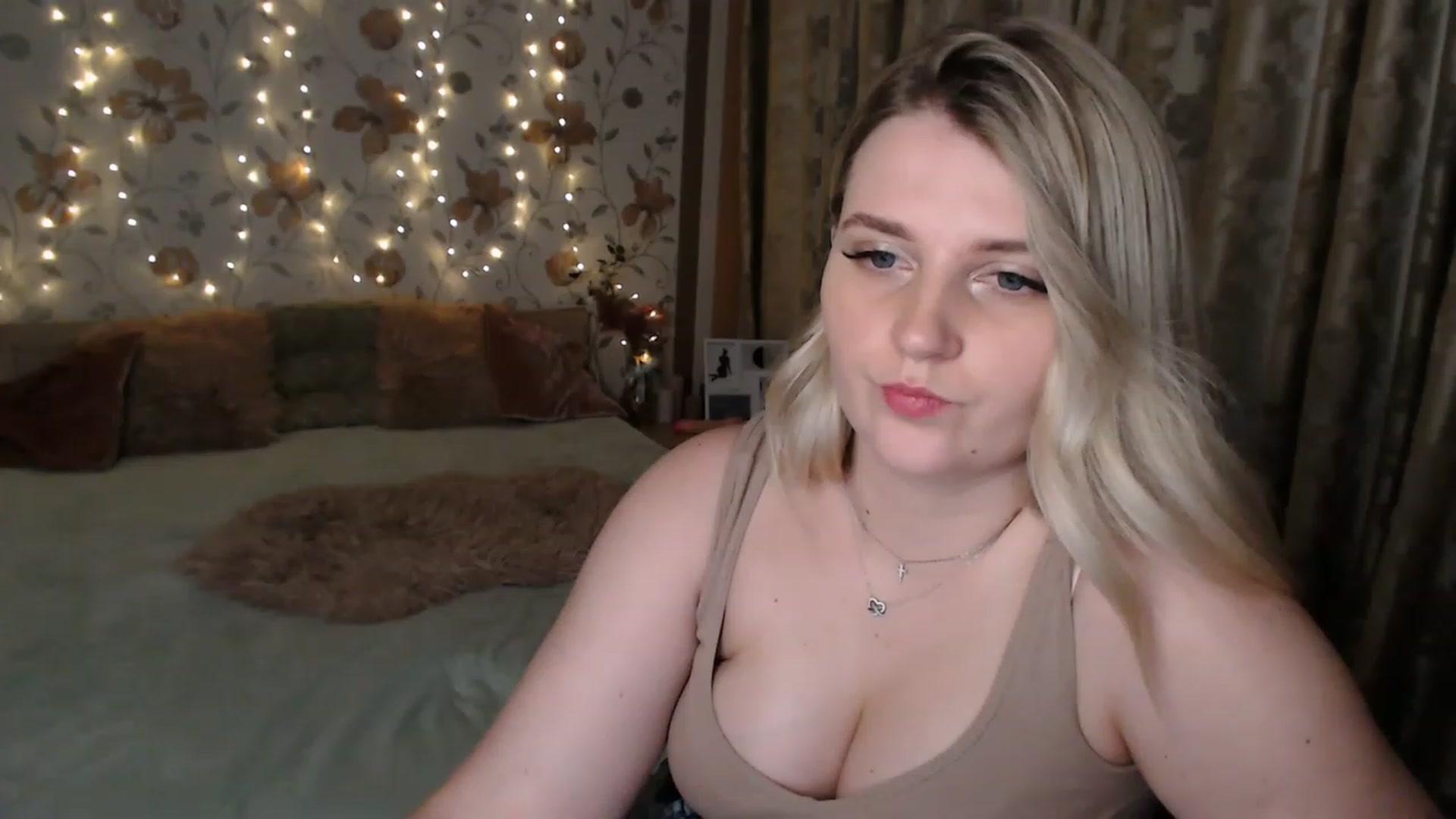 Gallery image thumbnail from Nice_Ass007's myfreecams stream on, 07/27/2023, 02:34 image 18 of 20