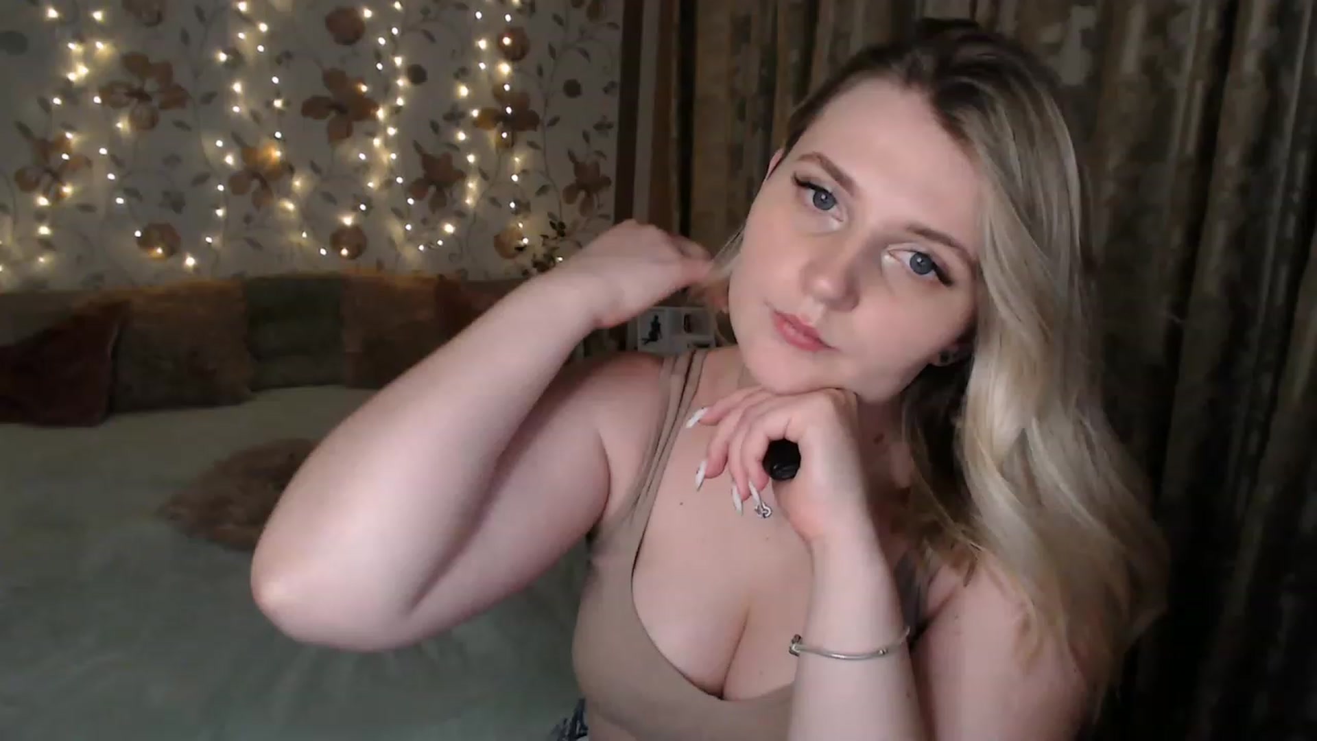 Gallery image thumbnail from Nice_Ass007's myfreecams stream on, 07/27/2023, 02:34 image 1 of 20