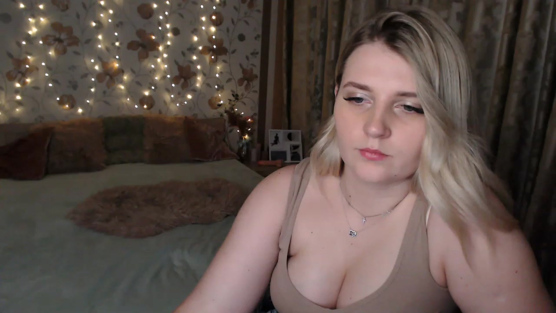 Gallery image thumbnail from Nice_Ass007's myfreecams stream on, 07/27/2023, 02:34 image 17 of 20