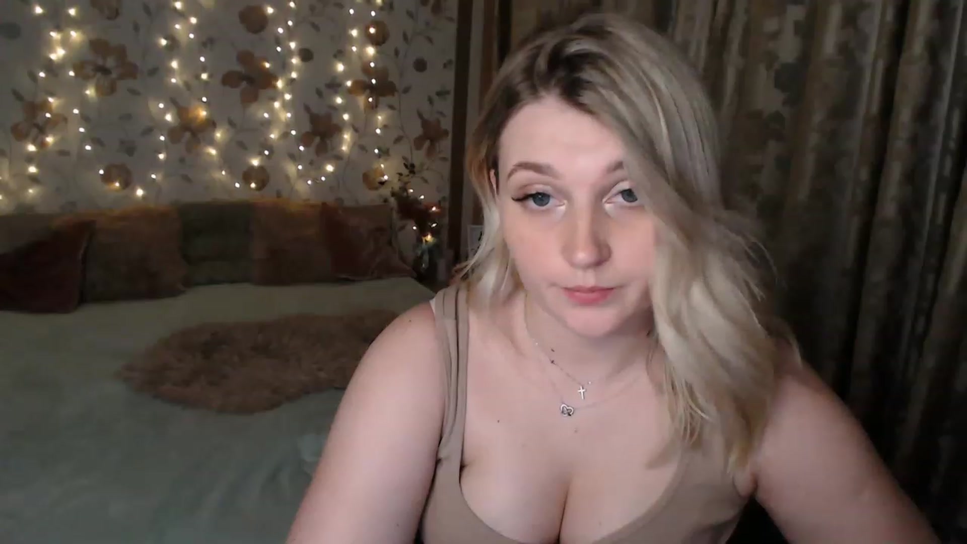 Gallery image thumbnail from Nice_Ass007's myfreecams stream on, 07/27/2023, 02:34 image 12 of 20