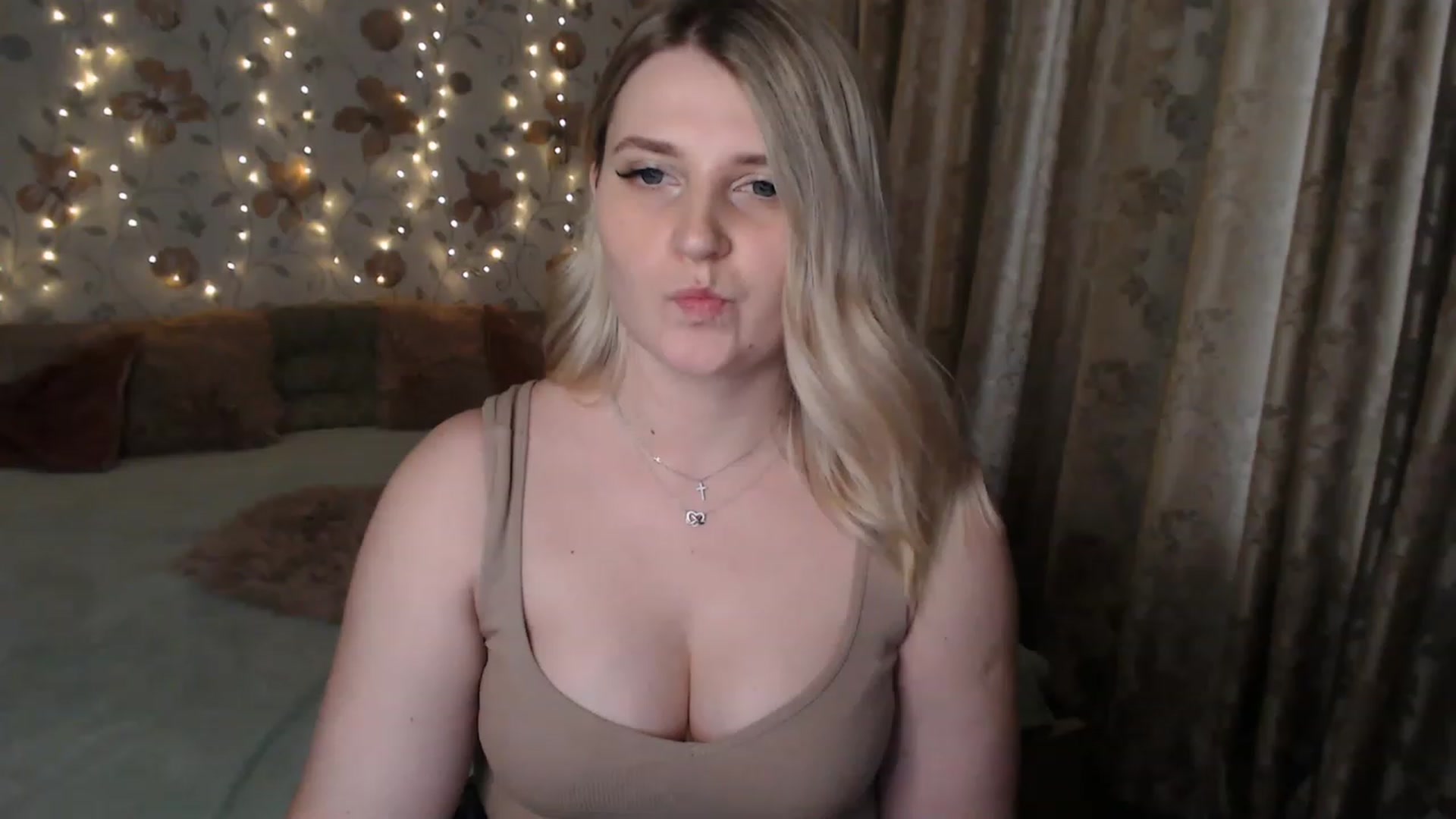Gallery image thumbnail from Nice_Ass007's myfreecams stream on, 07/27/2023, 03:57 image 8 of 20