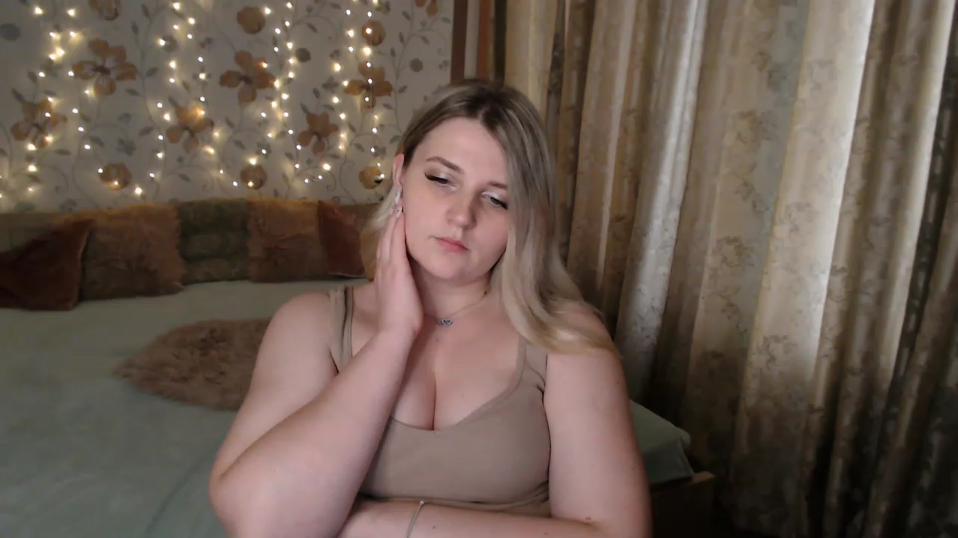Gallery image thumbnail from Nice_Ass007's myfreecams stream on, 07/27/2023, 04:57 image 18 of 20