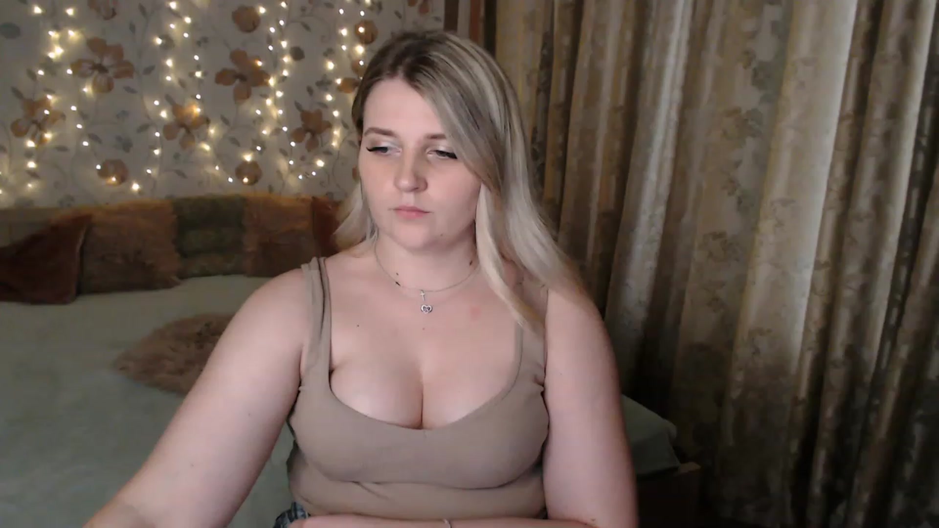 Gallery image thumbnail from Nice_Ass007's myfreecams stream on, 07/27/2023, 04:57 image 6 of 20