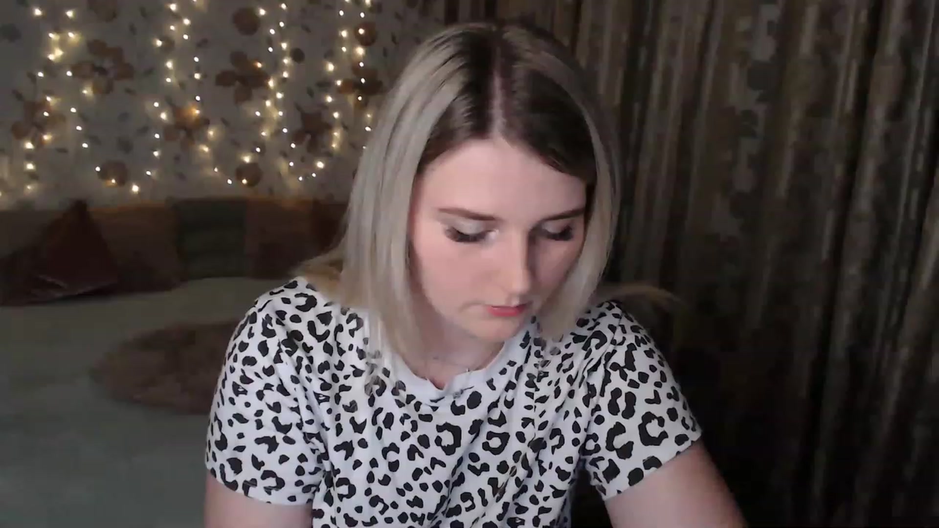 Gallery image thumbnail from Nice_Ass007's myfreecams stream on, 07/28/2023, 20:25 image 1 of 20