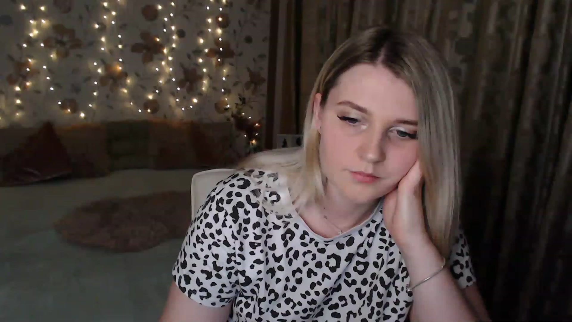 Gallery image thumbnail from Nice_Ass007's myfreecams stream on, 07/28/2023, 21:01 image 6 of 20