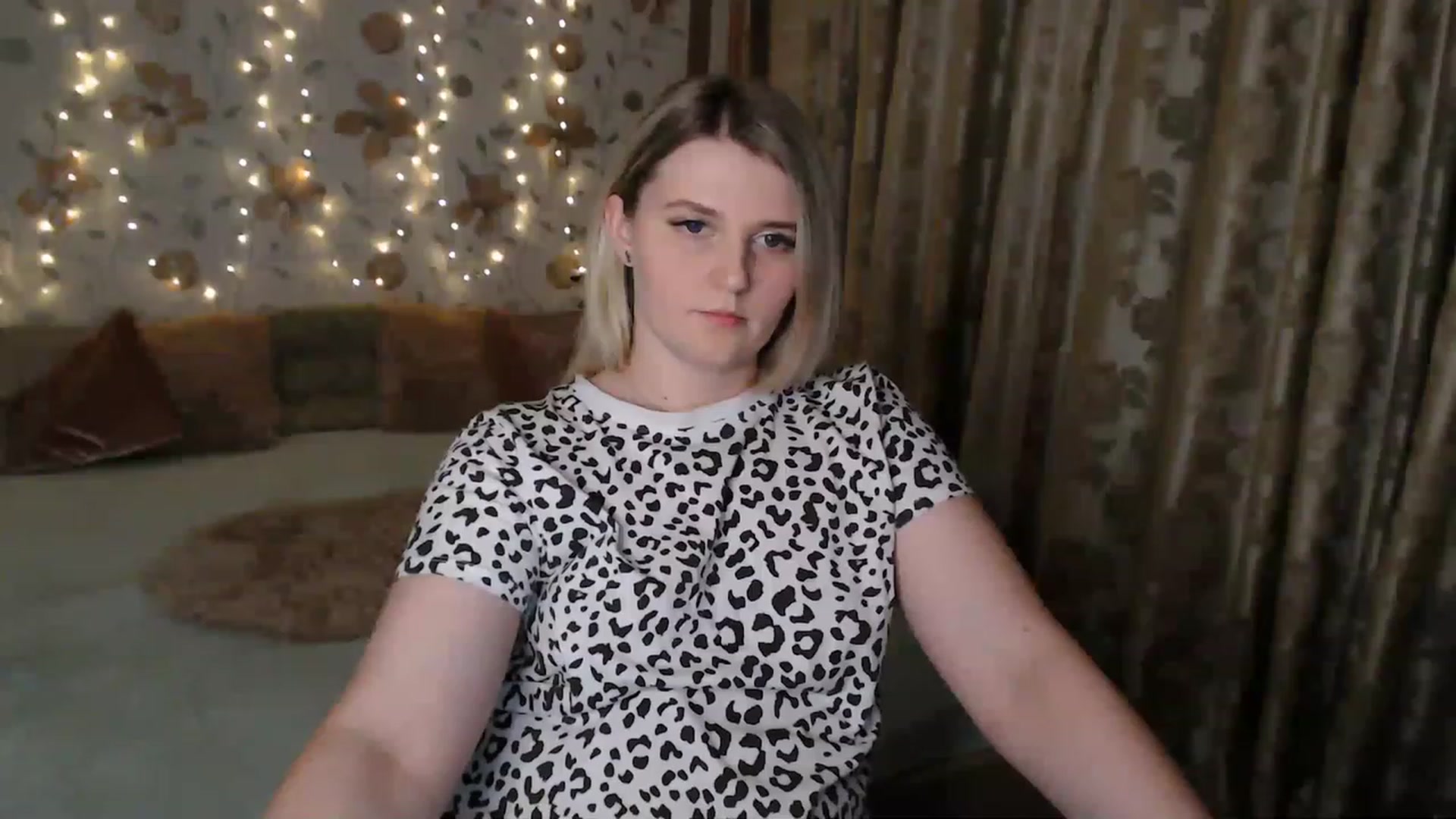 Gallery image thumbnail from Nice_Ass007's myfreecams stream on, 07/28/2023, 21:01 image 14 of 20