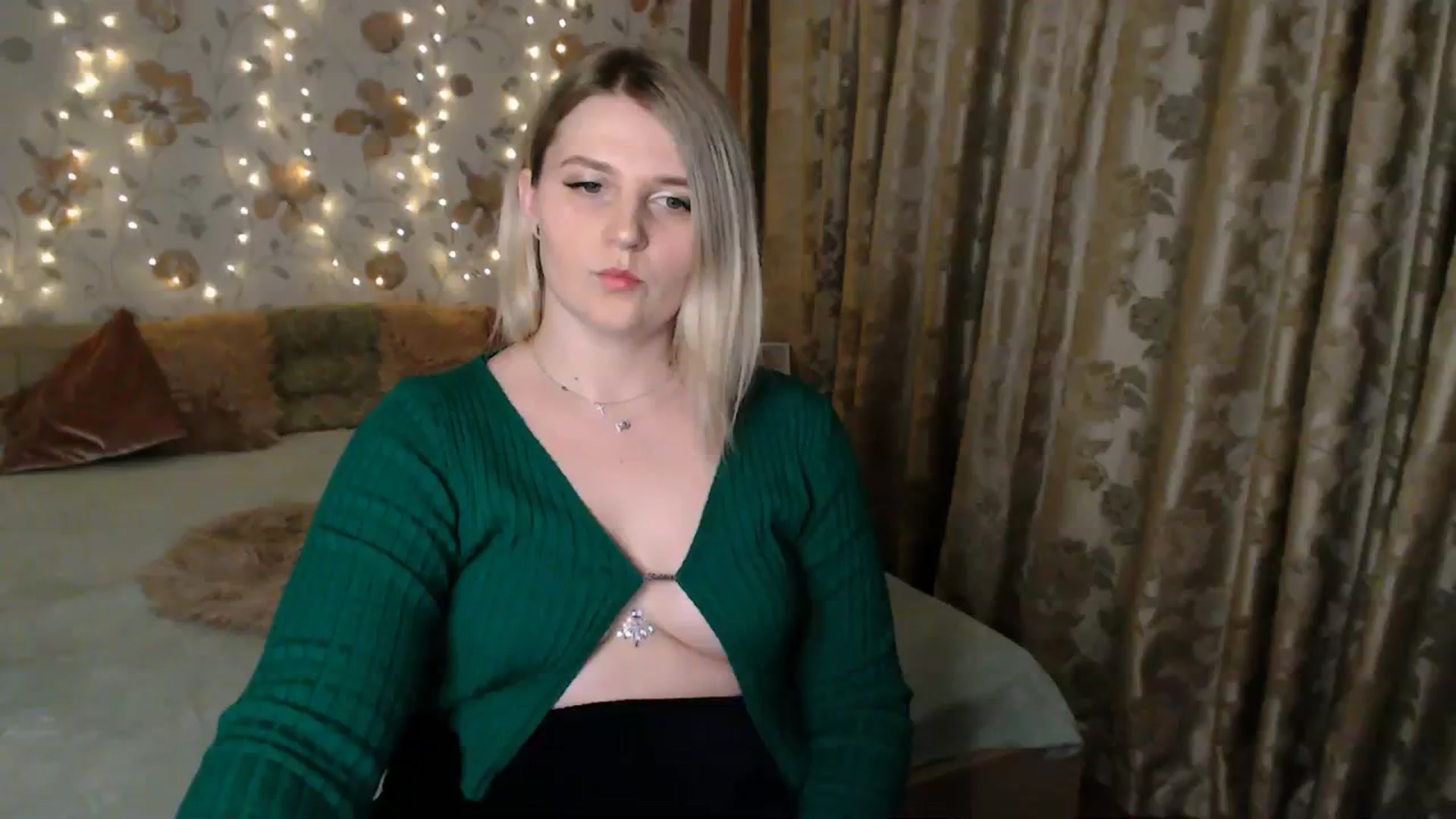Gallery image thumbnail from Nice_Ass007's myfreecams stream on, 07/28/2023, 22:28 image 1 of 20